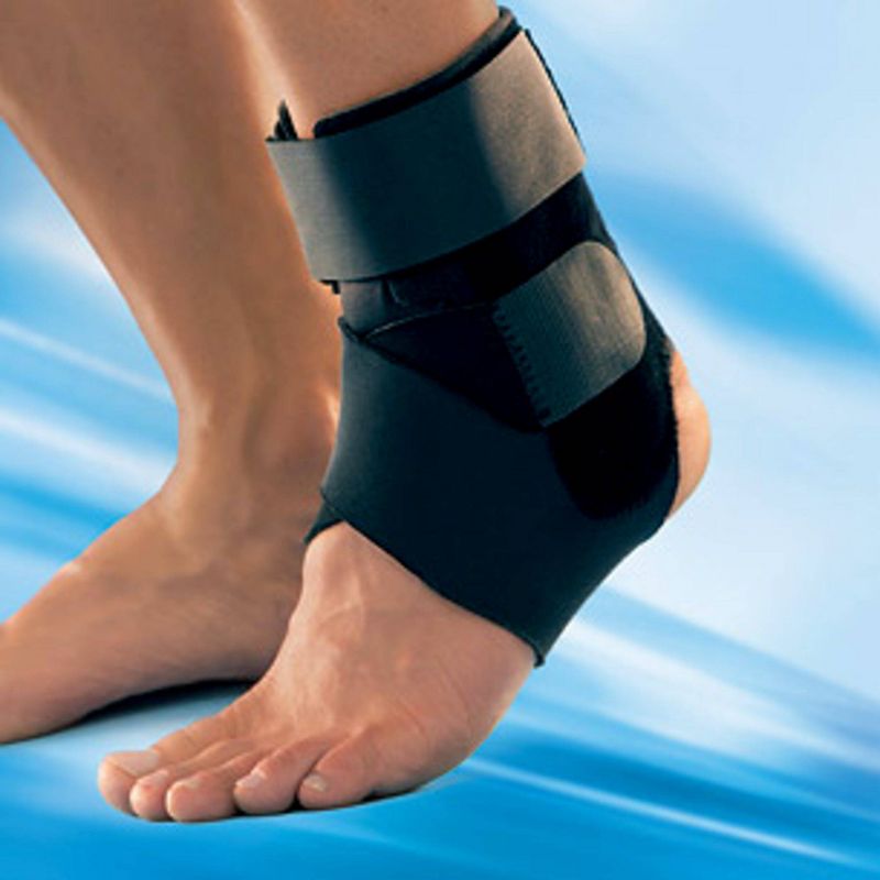 FUTURO Performance Ankle Stabilizer, Adjustable