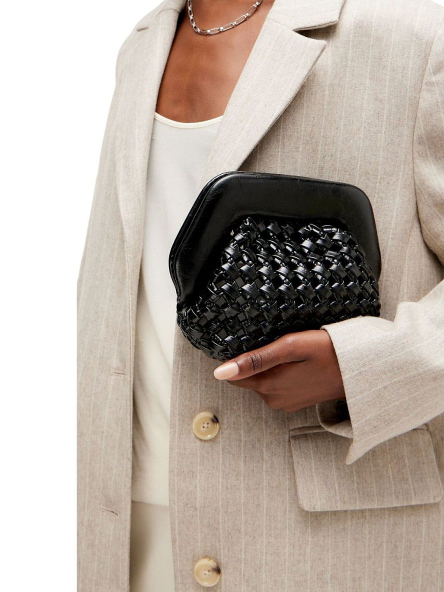 Themoire Black Gea Knots Shiny Cross Body Bag