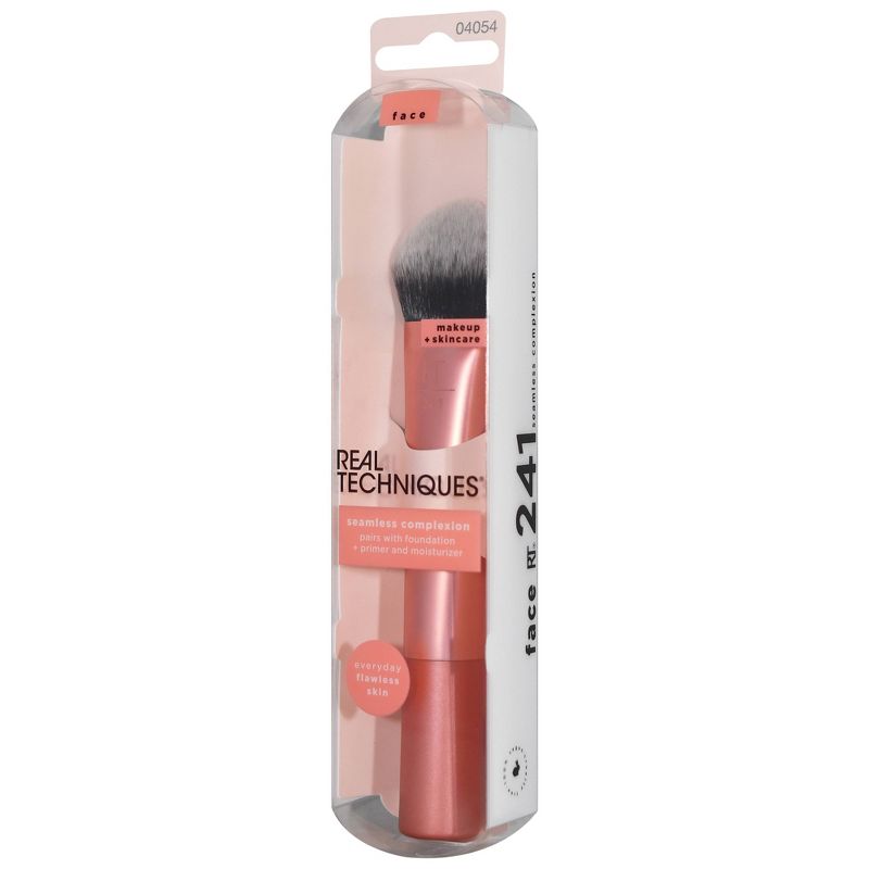 Real Techniques Seamless Complexion Makeup Brush