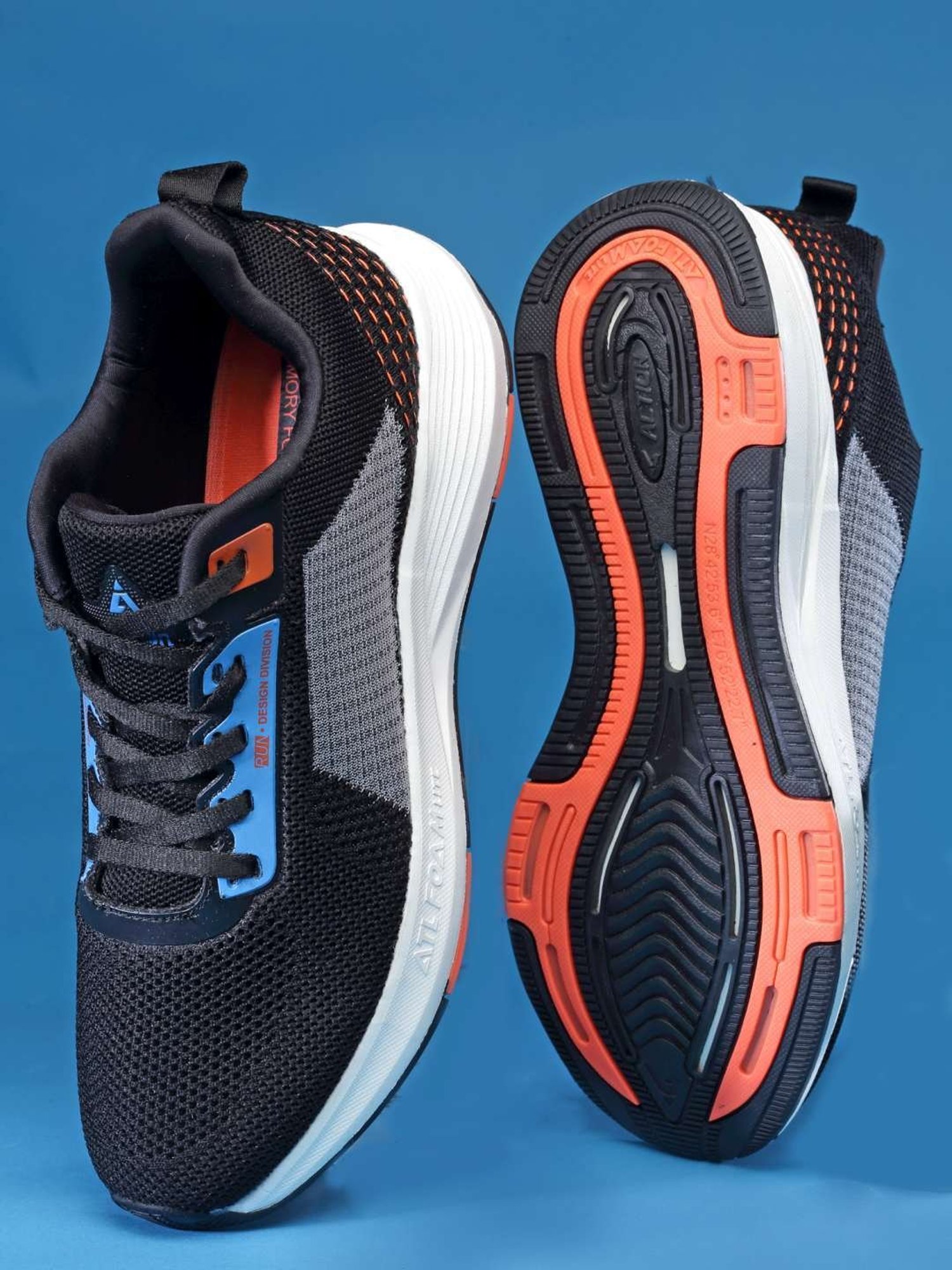 Action Men's Black Running Shoes