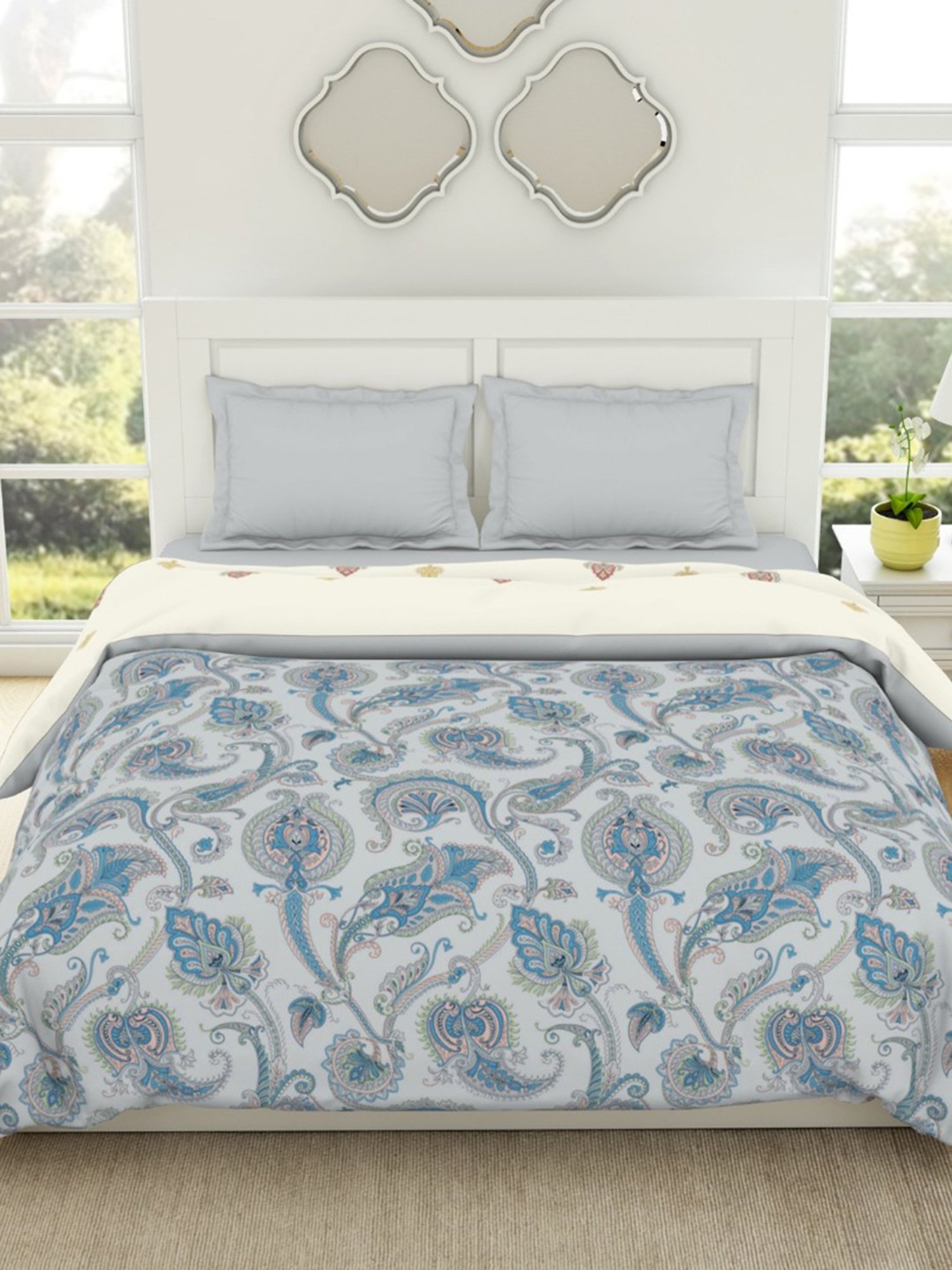 Maspar Vincent Green & Blue Cotton 120 TC Reversible Quilt - Set of 1