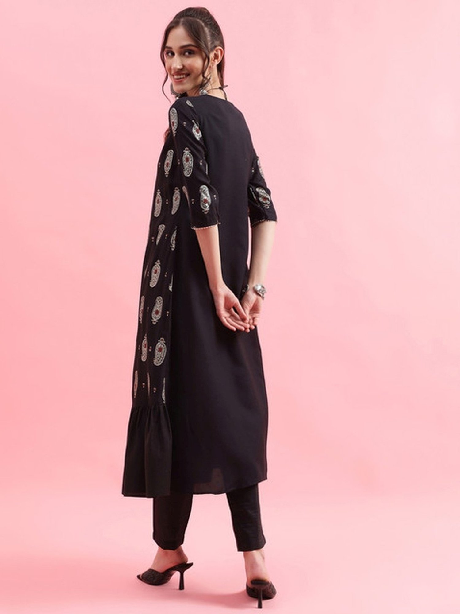 Skylee Black Printed A Line Kurta