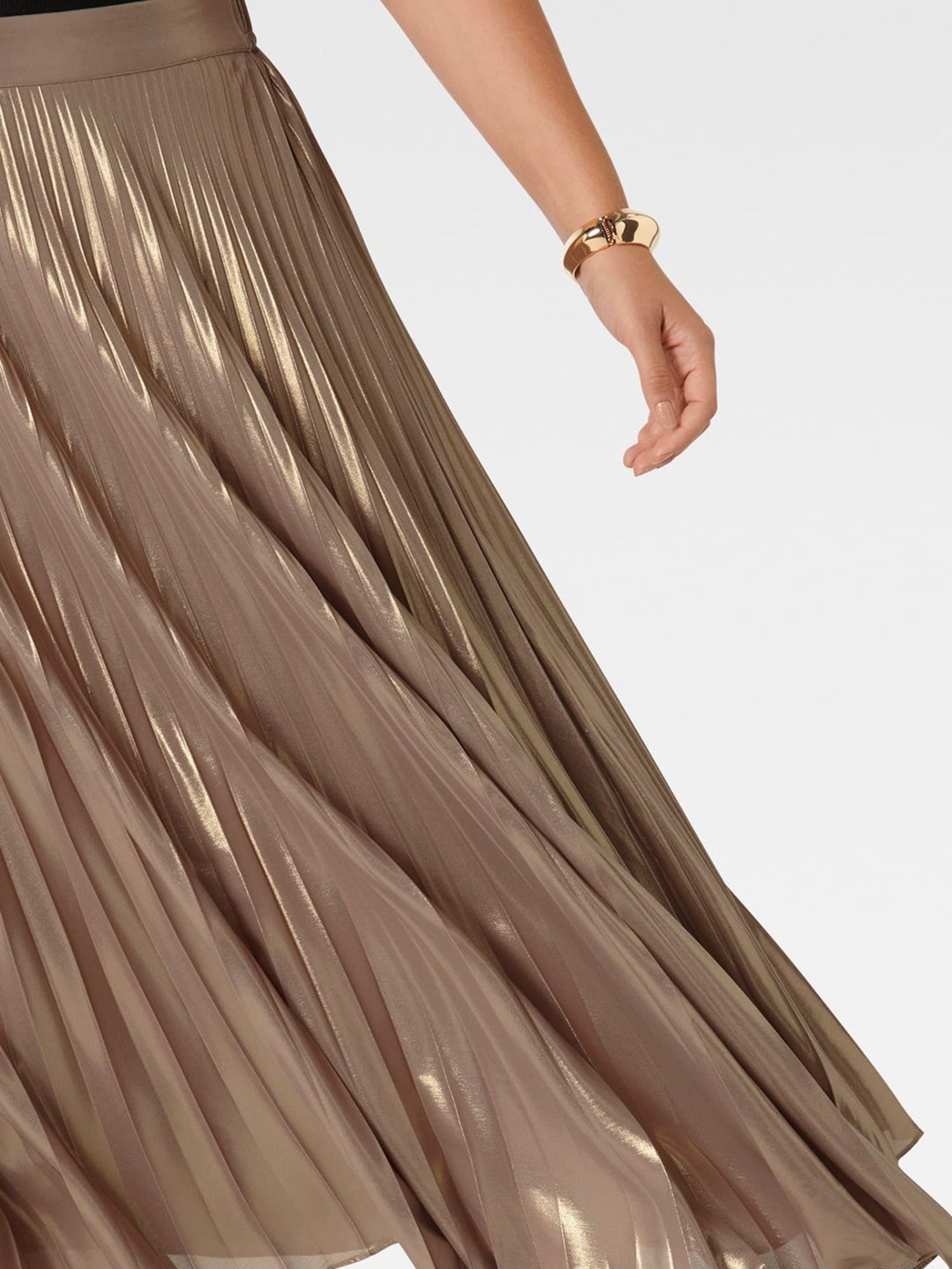 Forever New Estella Curve Pleated Midi Skirt