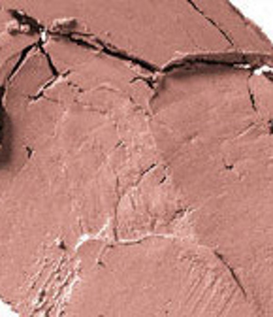 MAC Cream Colour Base