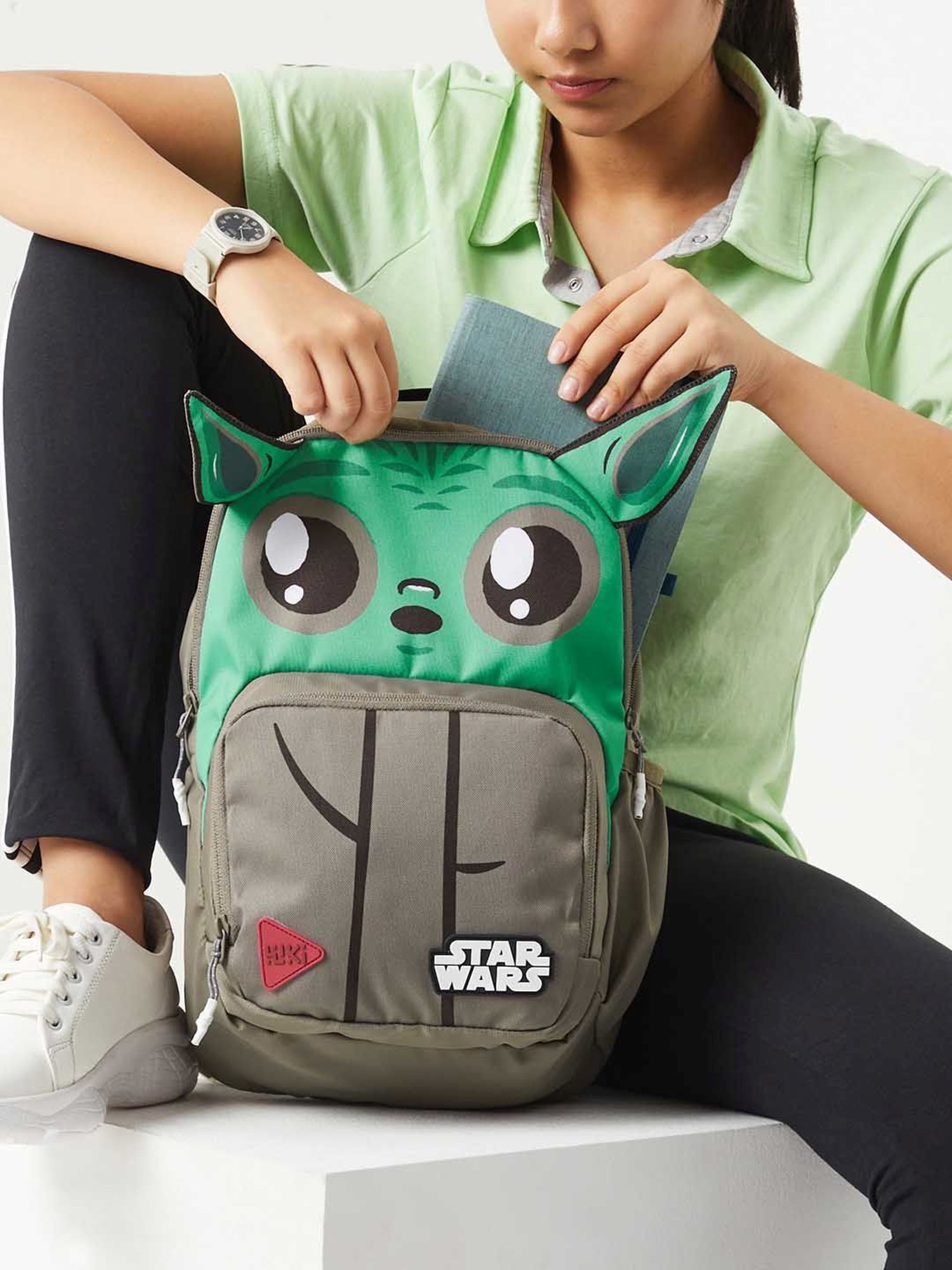 Wiki Back to School Champ 1 Beige & Green Polyester Printed Backpack - 11 Ltrs