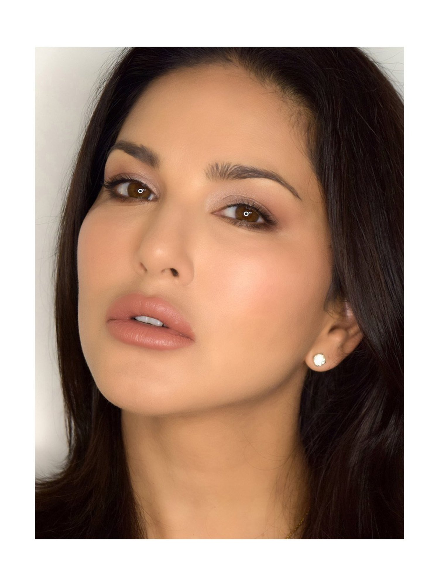 StarStruck By Sunny Leone Liquid Lip Color & Lip Liner Kiss Me Pink