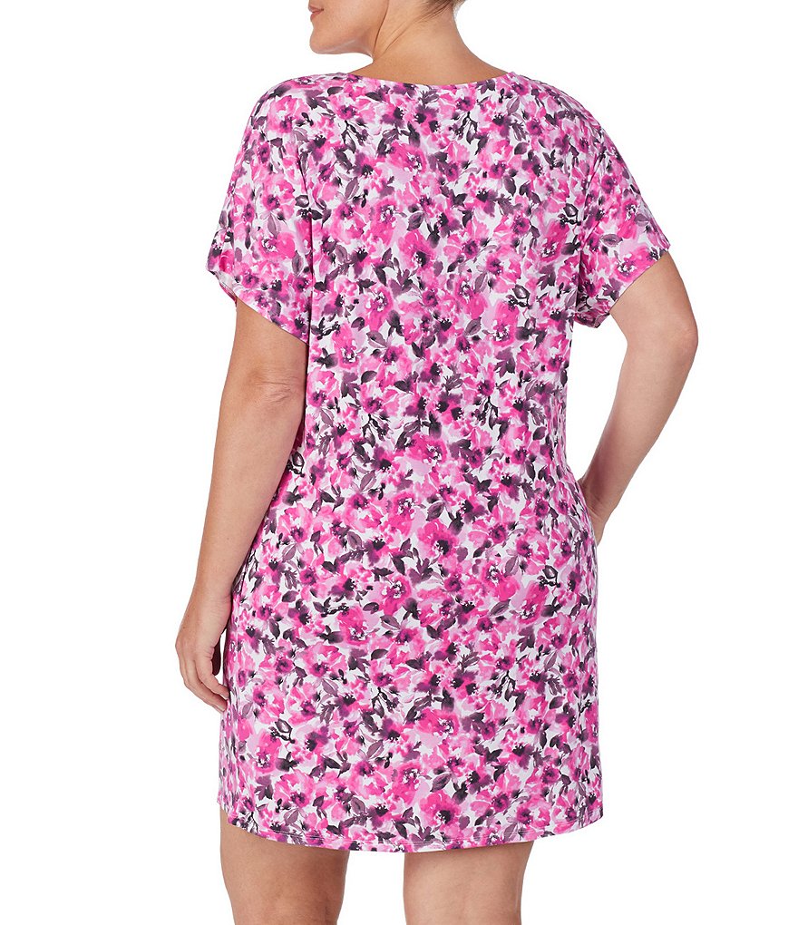 VAN WINKLE CO. Plus Solid Satin Maxi Chemise