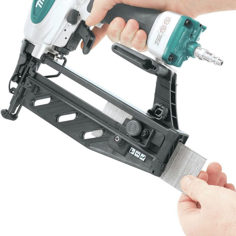 Makita AF601 16-Gauge 2-1/2 in. Pneumatic Straight Finish Nailer