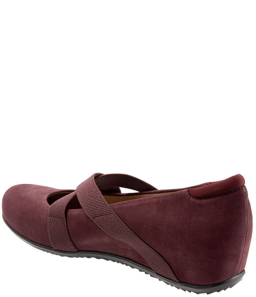 SoftWalk Waverly Hidden Wedge Mary Janes