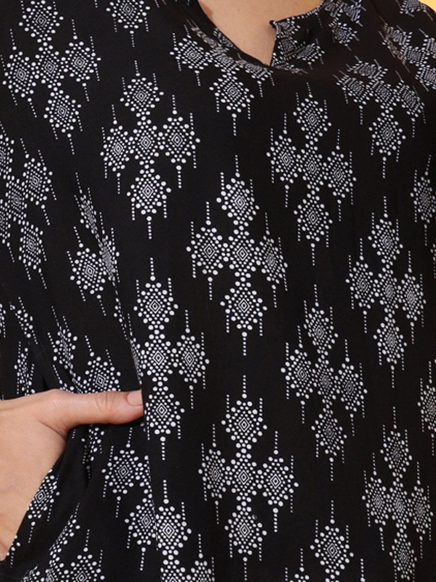 DECKEDUP Black Printed Top