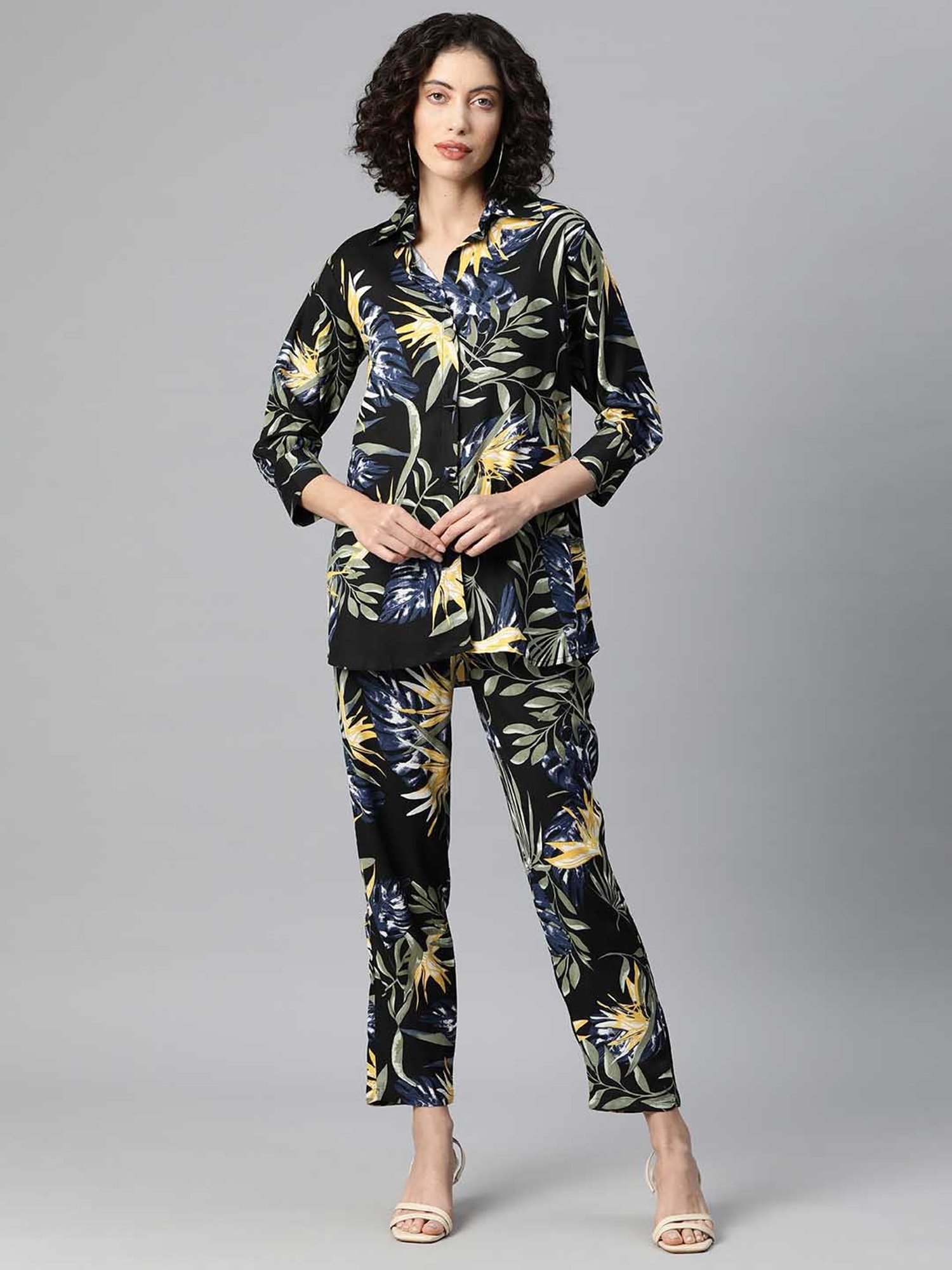 One Femme Black Print Shirt With Pants