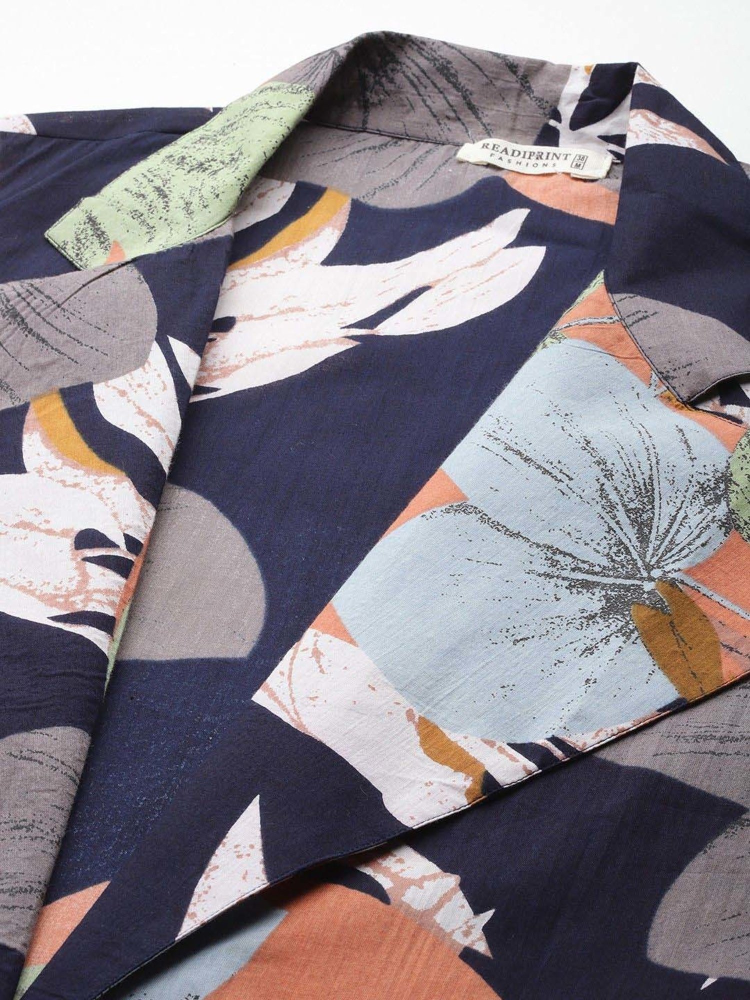 READIPRINT FASHIONS Black Cotton Printed Crop Top Pant Set With Jacket