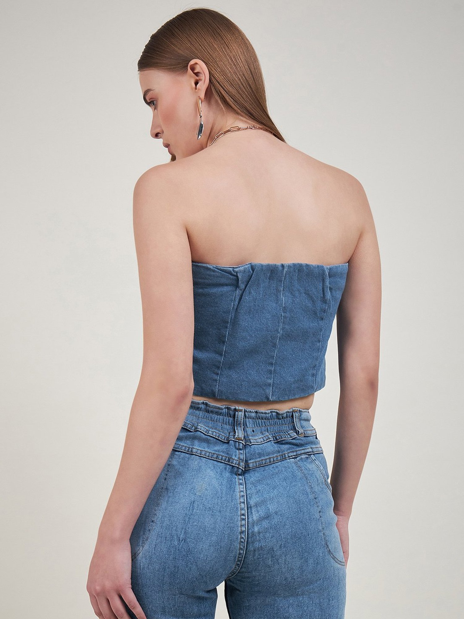 KASSUALLY Blue Denim Relaxed Fit Crop Top