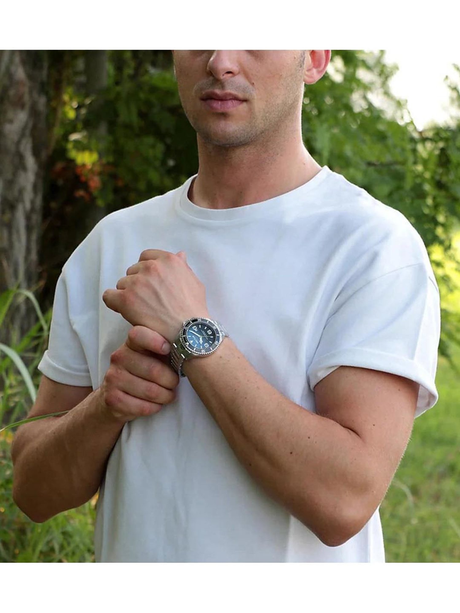 SECTOR R3253161020 Analog Watch for Men