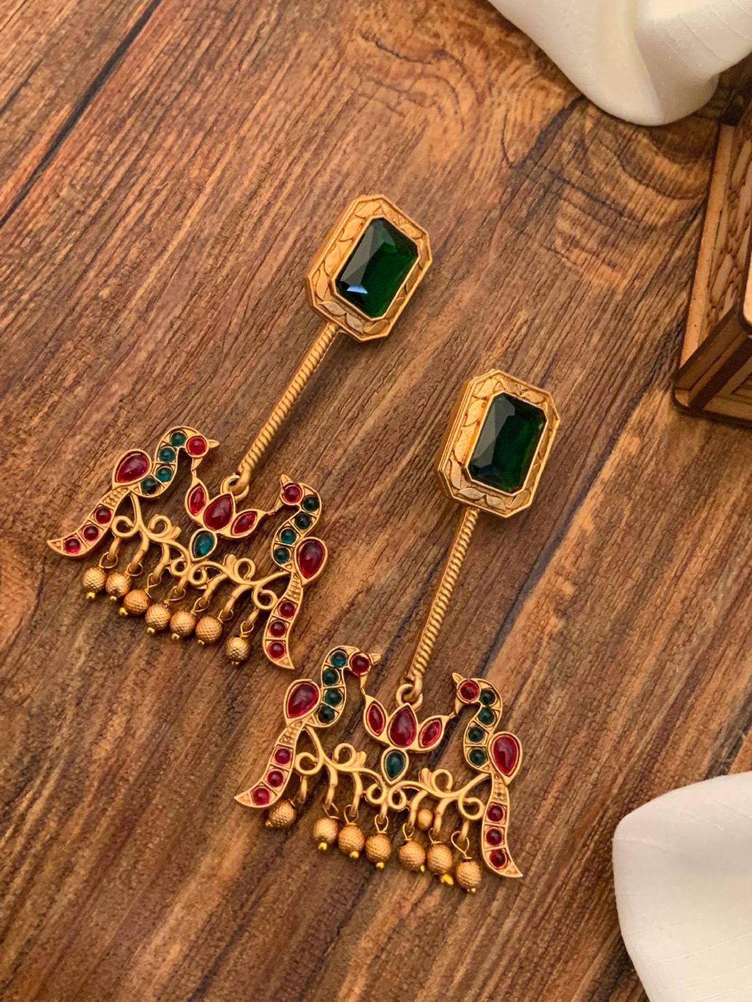 Abdesigns High-Quality Ornamental Gold-Plated Earrings