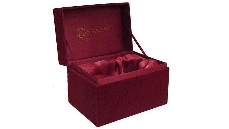 NeQwa Ne'Qwa "Blessings of Love" Hand-Painted Blown Glass Christmas Ornament #7131105