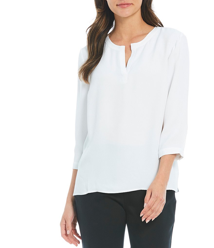 Investments 3/4 Sleeve Split V-Neck Top