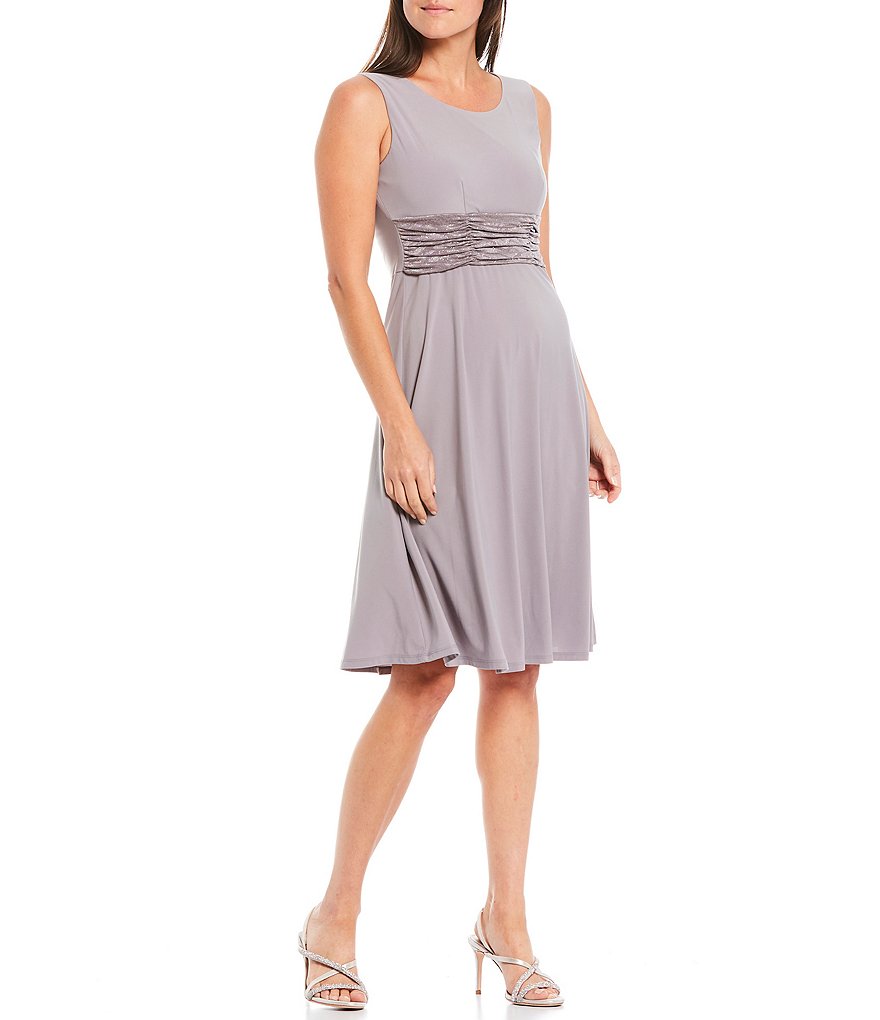 Jessica Howard Petite Size Matte Jersey Tonal Print 2-Piece Jacket Dress