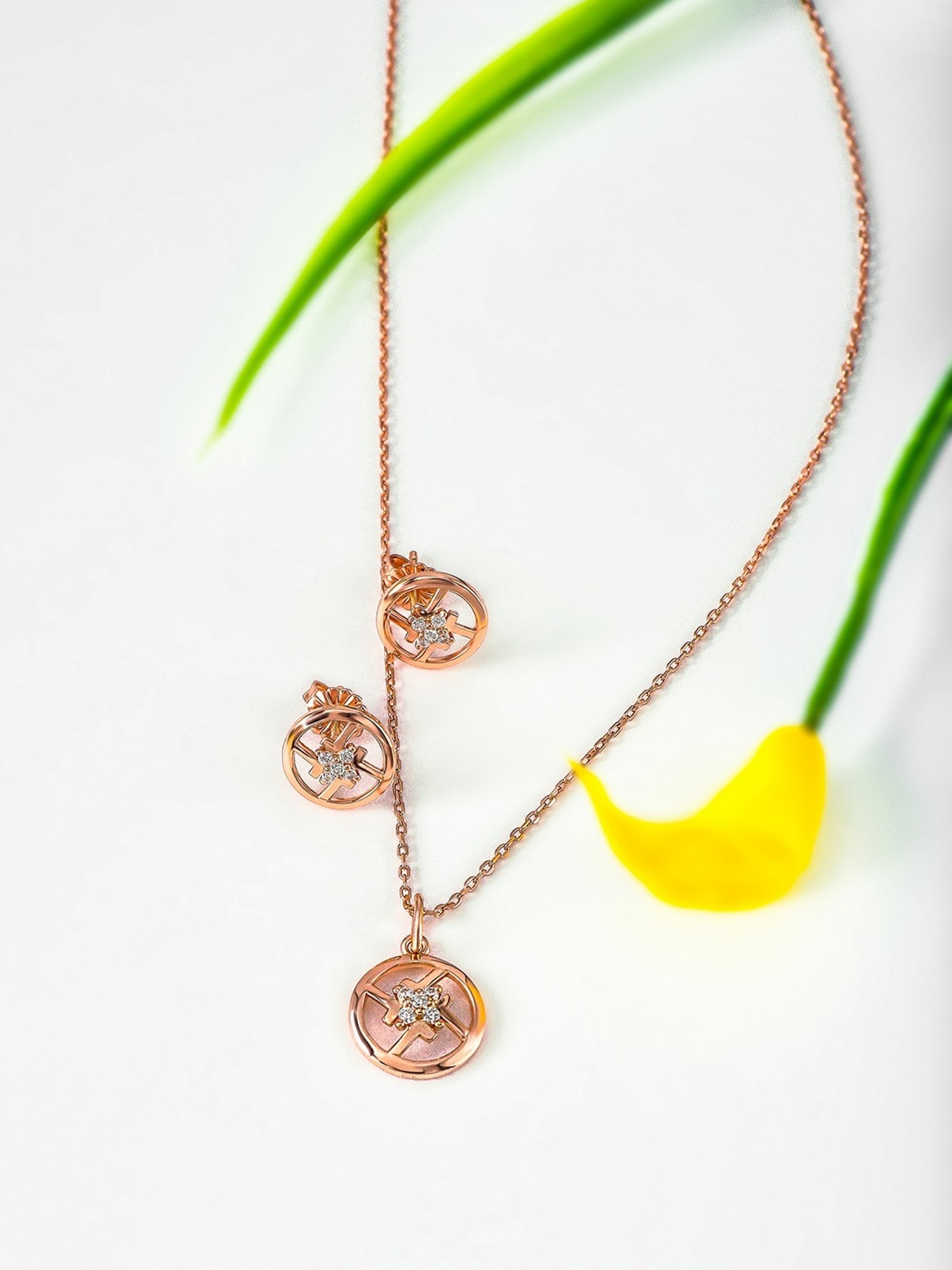 Silberry 92.5 Sterling Rose Gold Bouquet Pendant Set