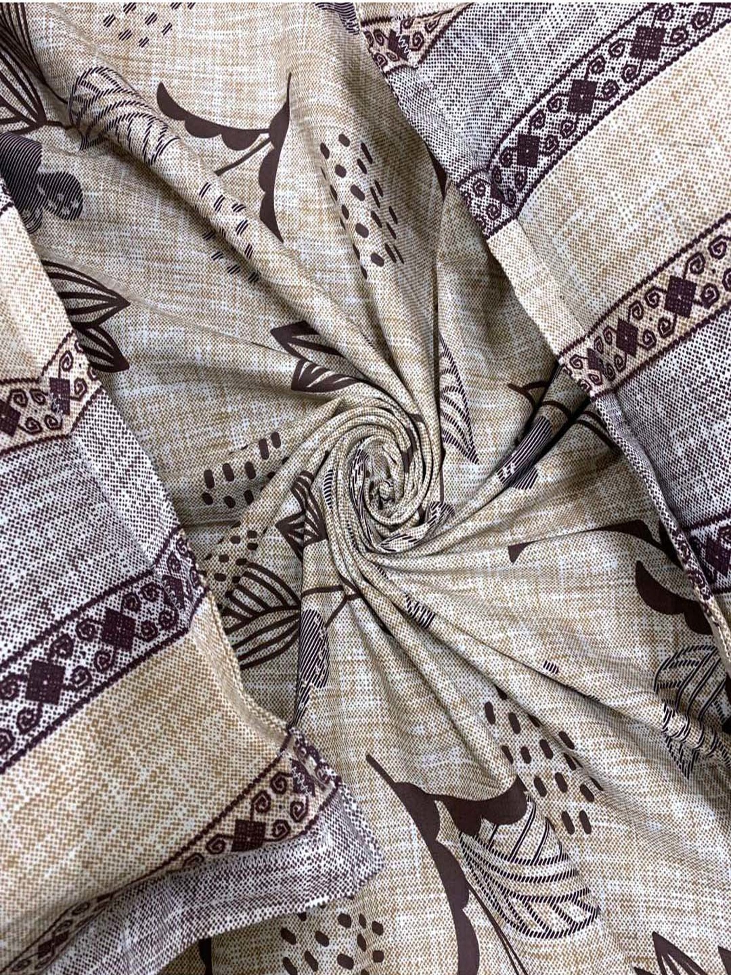 BELLA CASA Genteel Brown Cotton 180 TC King Bedsheet with 2 Pillow Covers