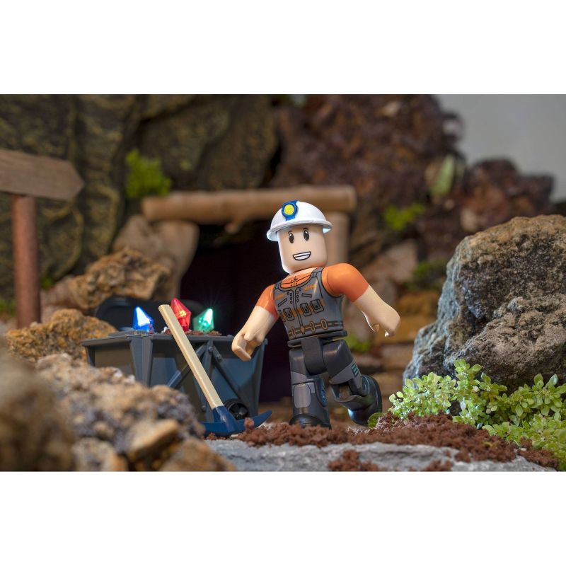Roblox Action Collection - Megaminer Figure Pack (Includes Exclusive Virtual Item)
