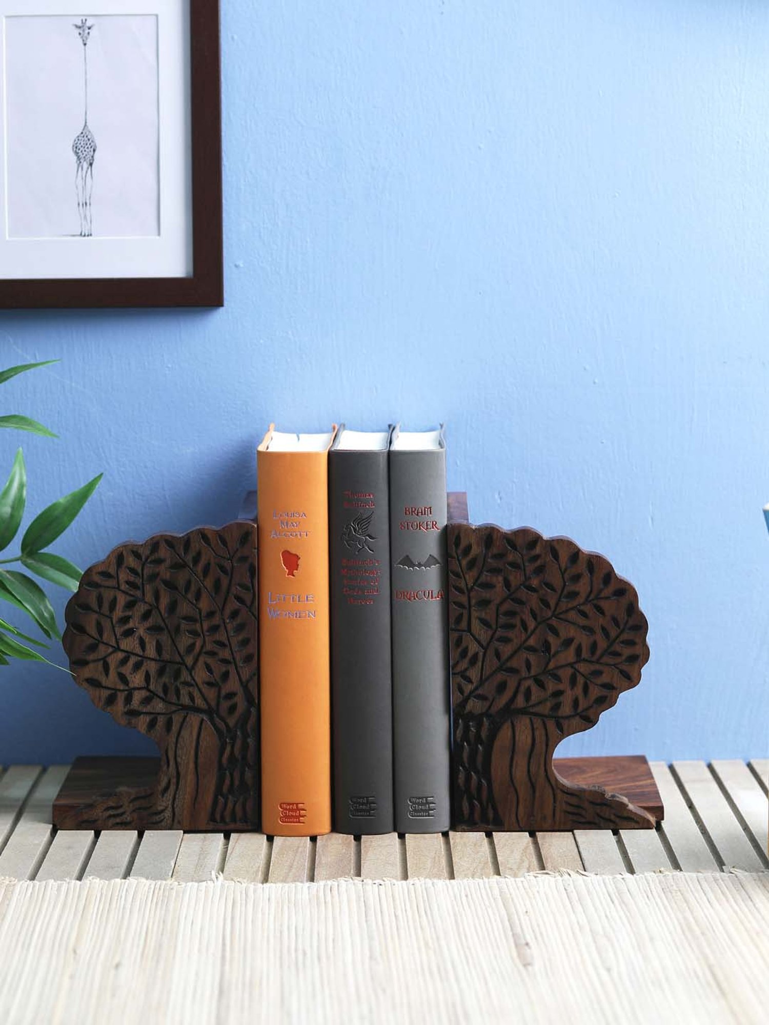 VarEesha Brown Sheesham Wood Banyan Tree Shaped Bookend - Set of 1