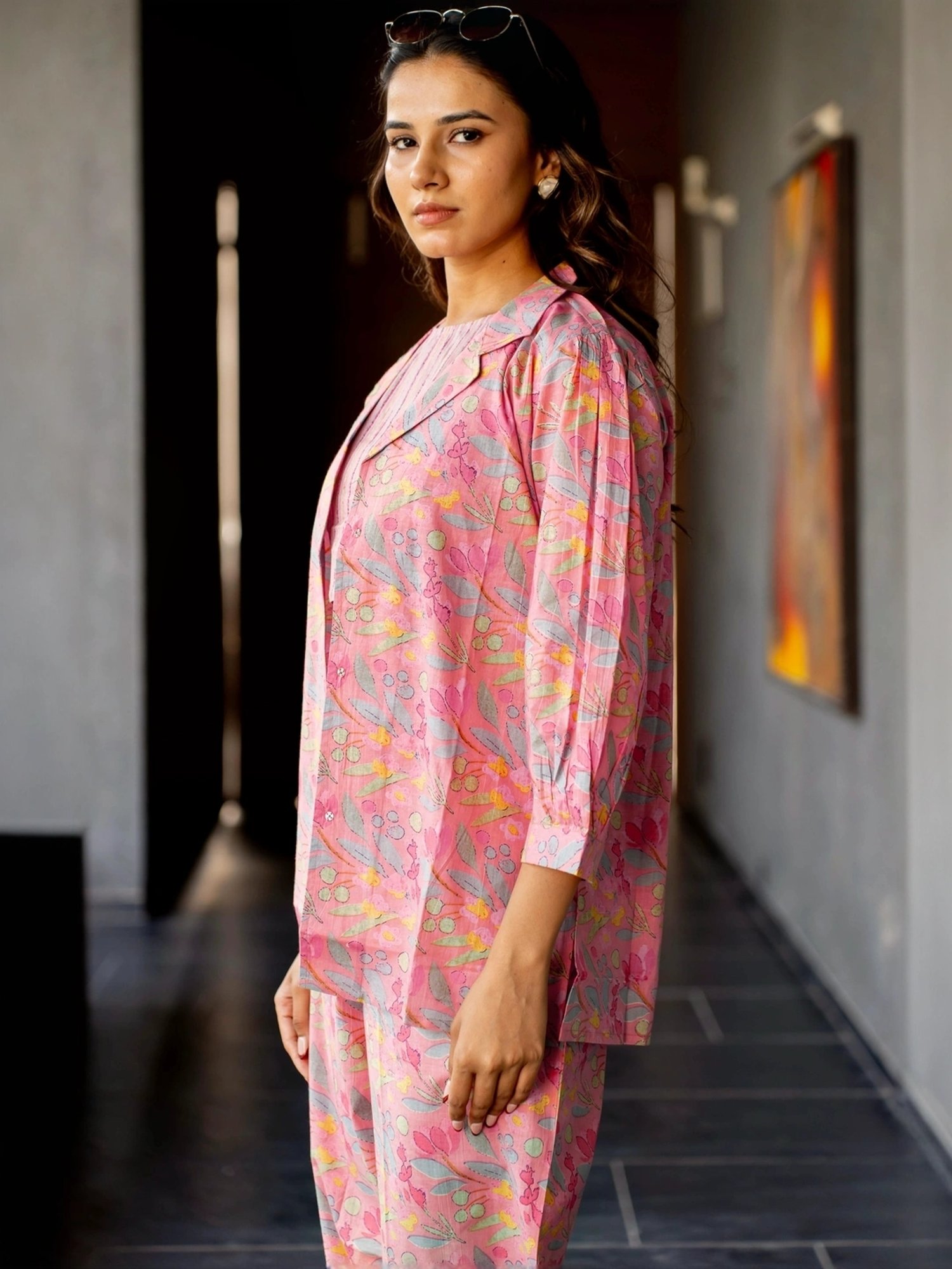 MIRCHI FASHION Pink Cotton Printed Crop Top Pant Set With Shrug