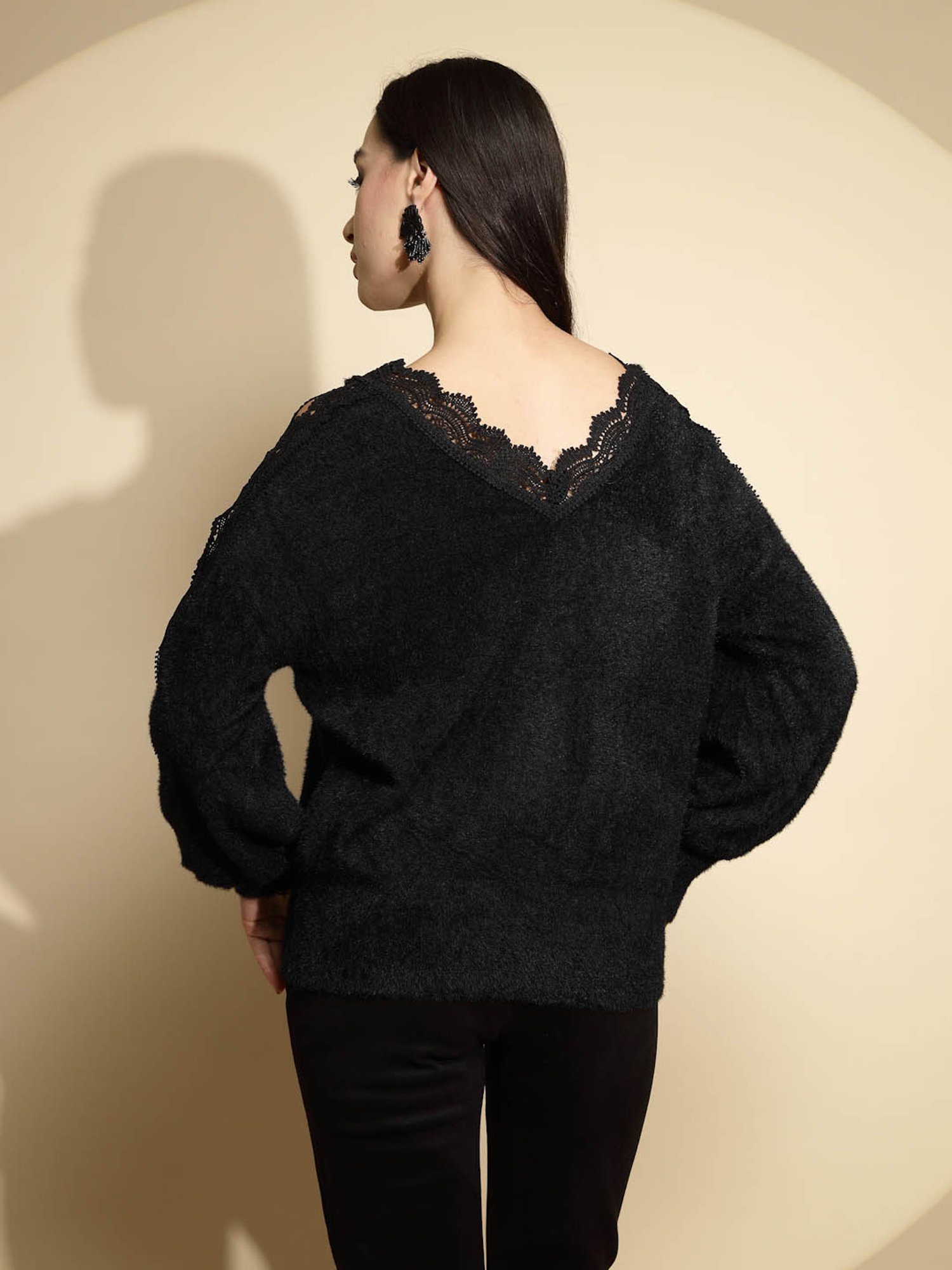 Global Republic Black Acrylic Lace Pullover