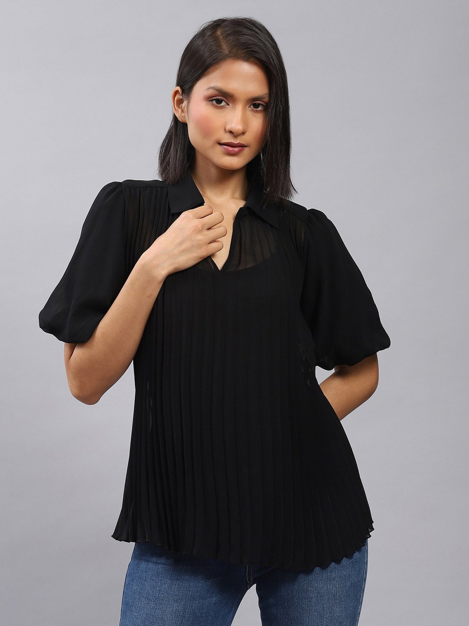 Label Ritu Kumar Black Top With Camisole