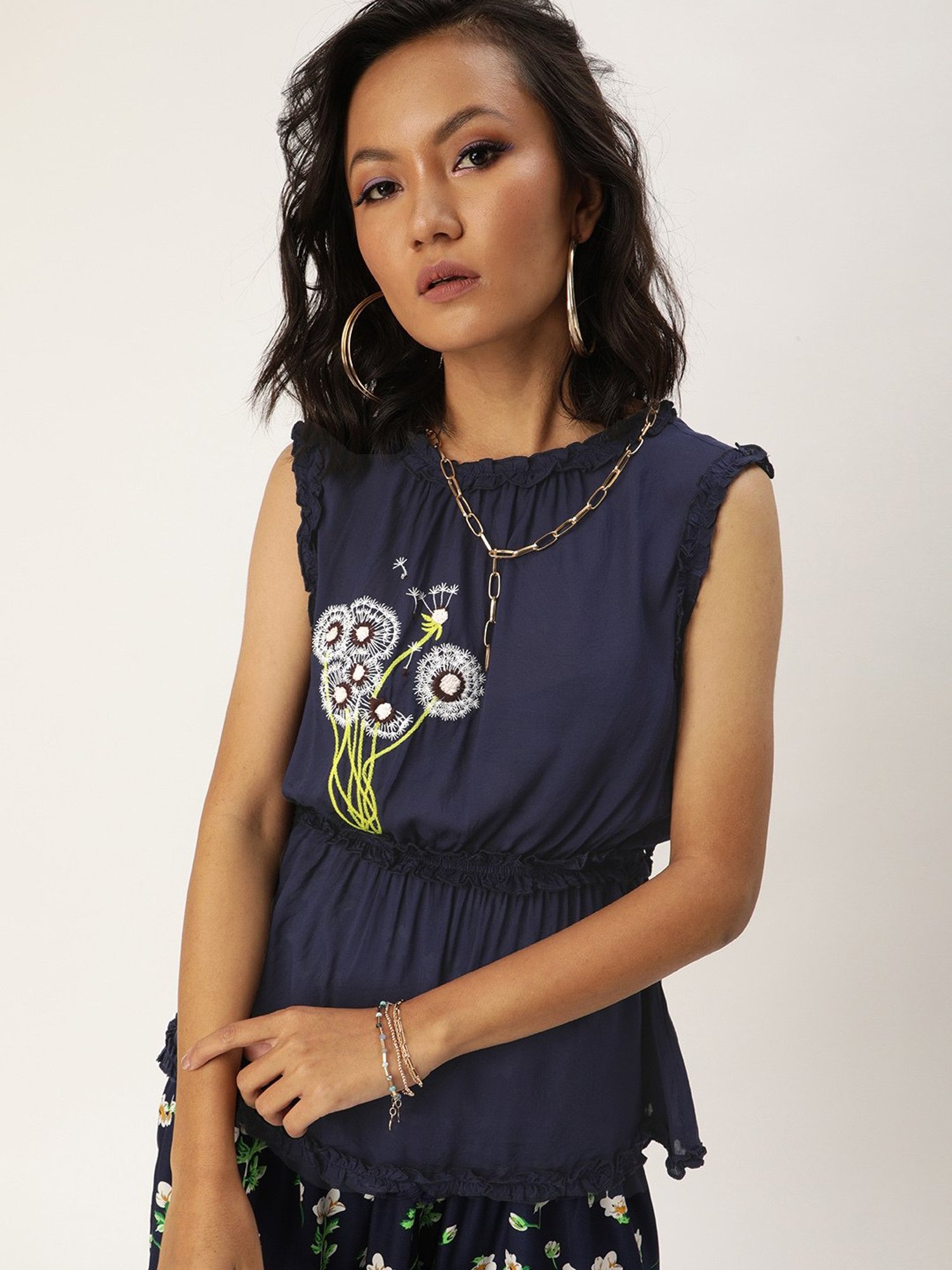 QUIERO Navy Embroidered Top