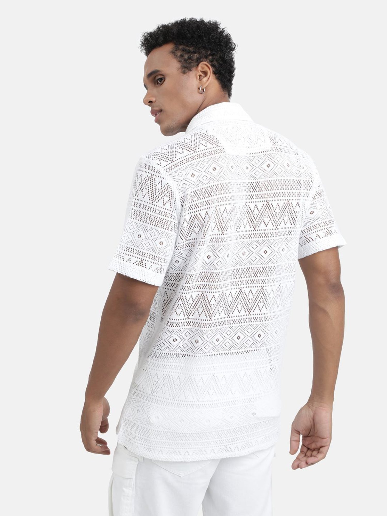 Bene Kleed White Regular Fit Self Pattern Shirt