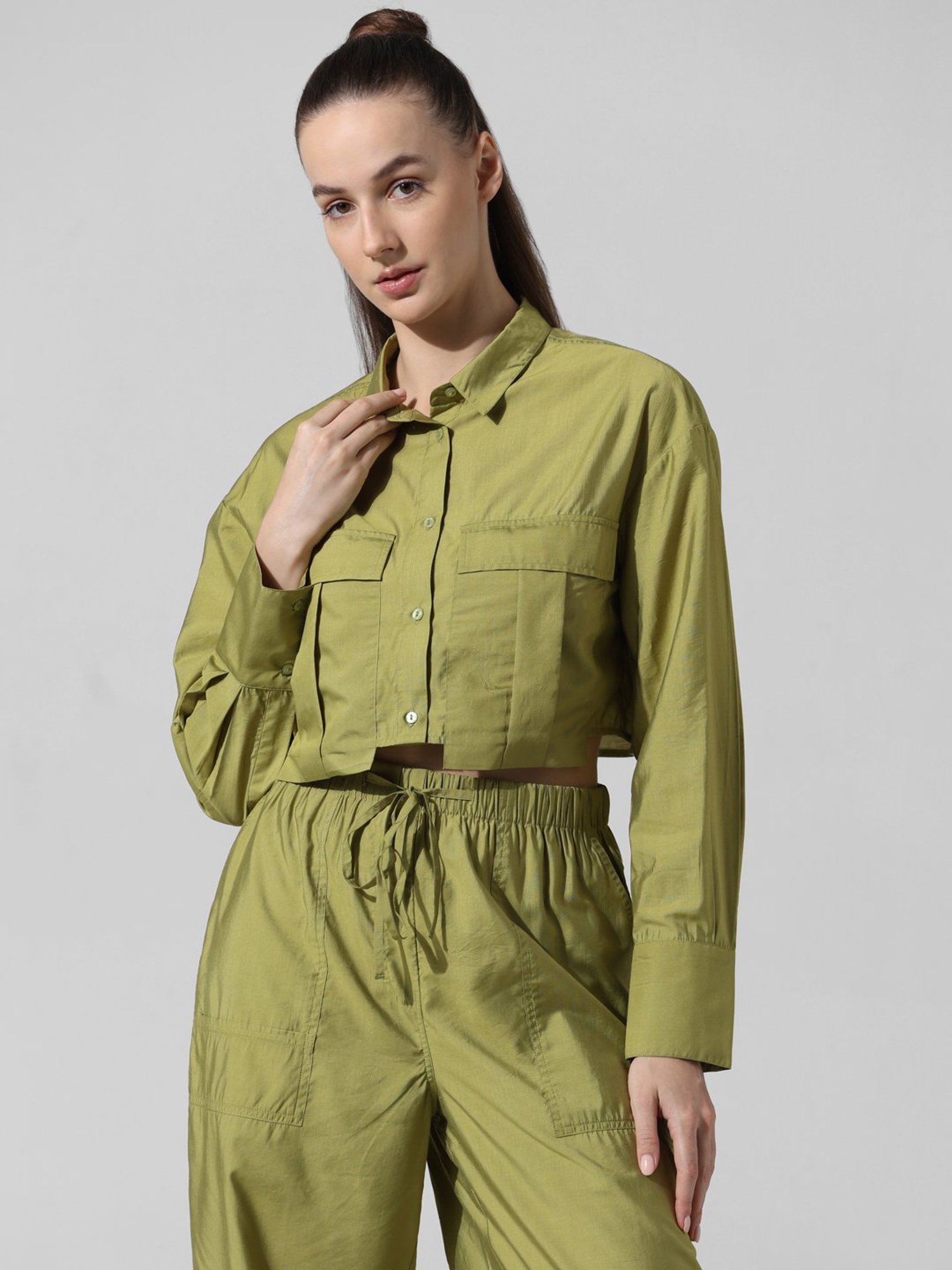 Only Green Viscose Relaxed Fit Crop Shirt