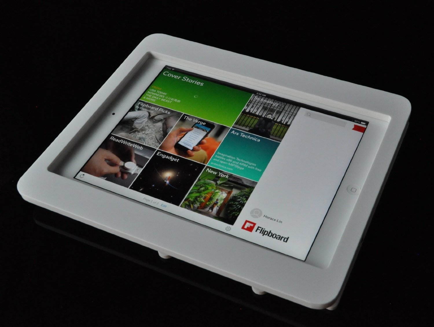 iPad 2/3/4 Black Acrylic Security Enclosure with Wall Mount Kit