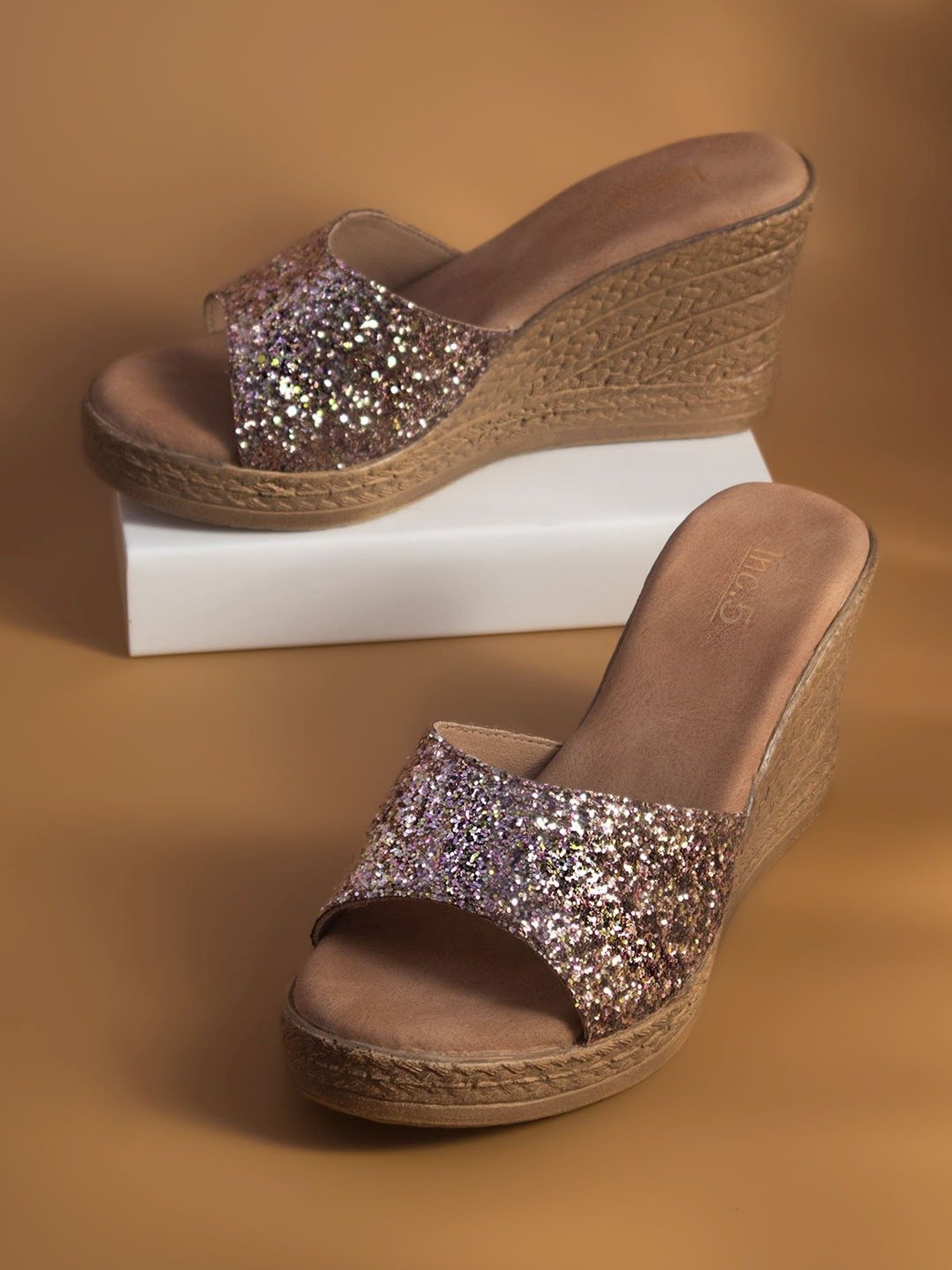 Inc.5 Women's Rose Gold Casual Wedges