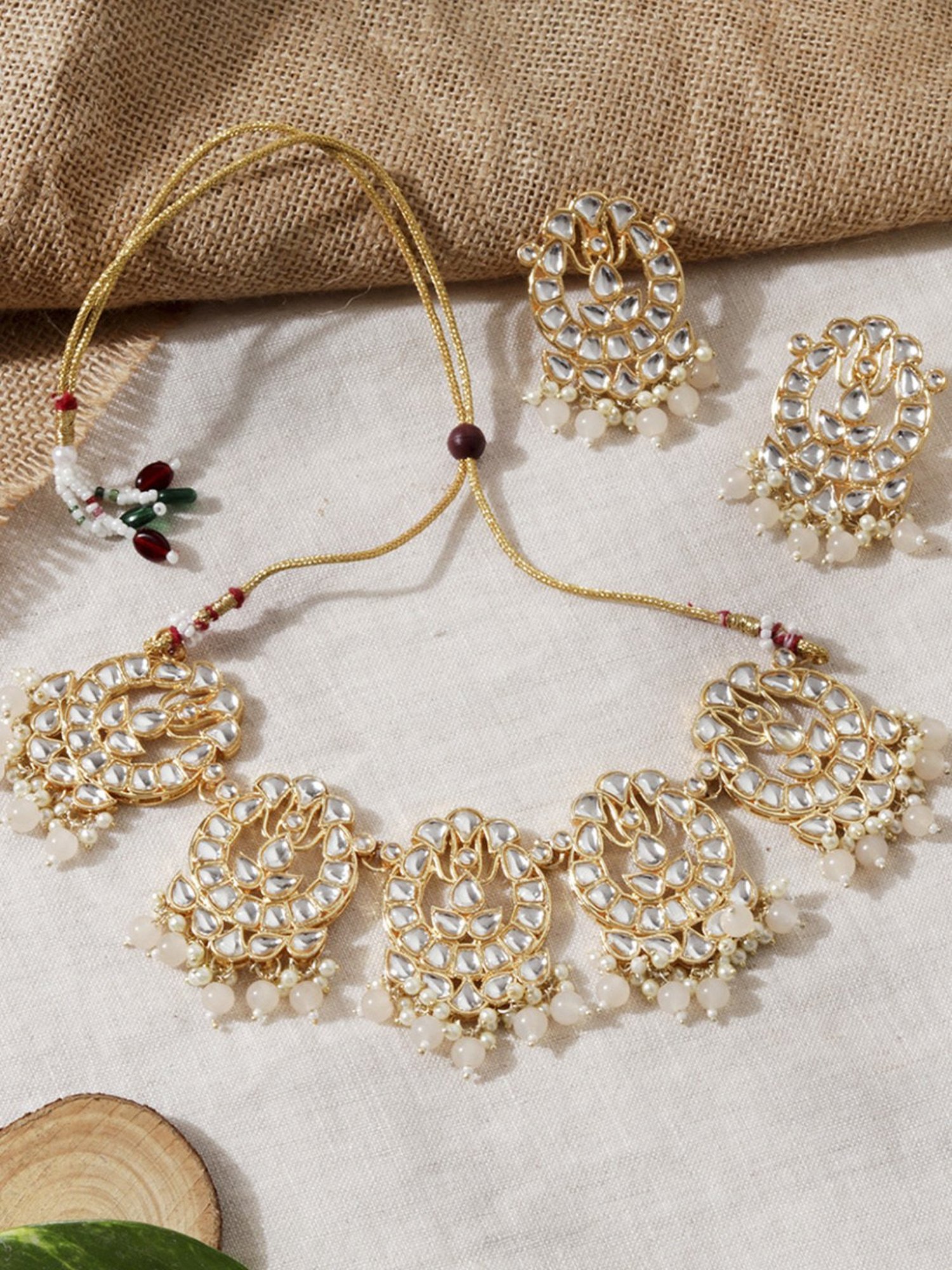 Fida Bridal White Jewellery Set