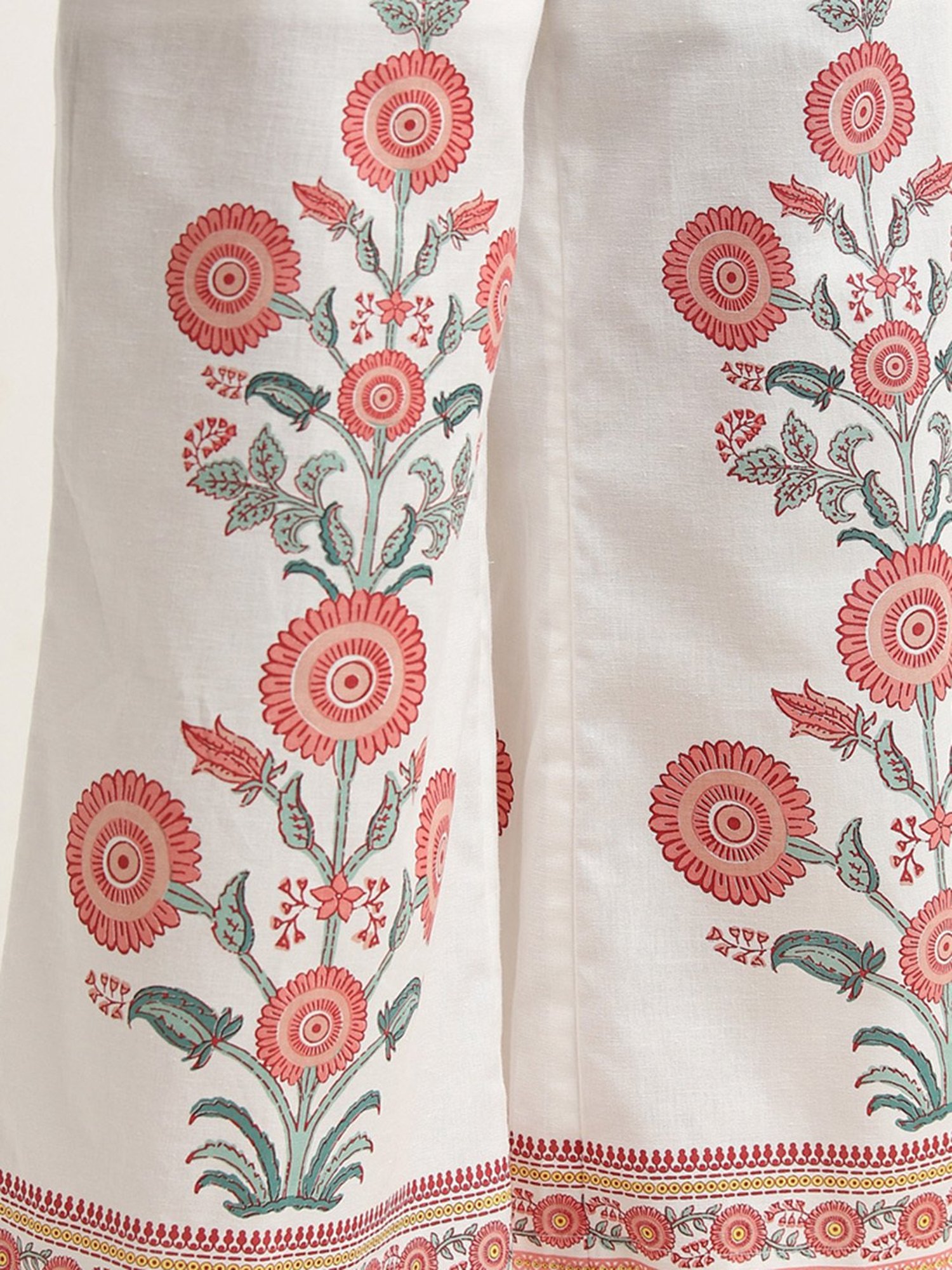 KENDALL + KYLIE Black Mid Rise Pants