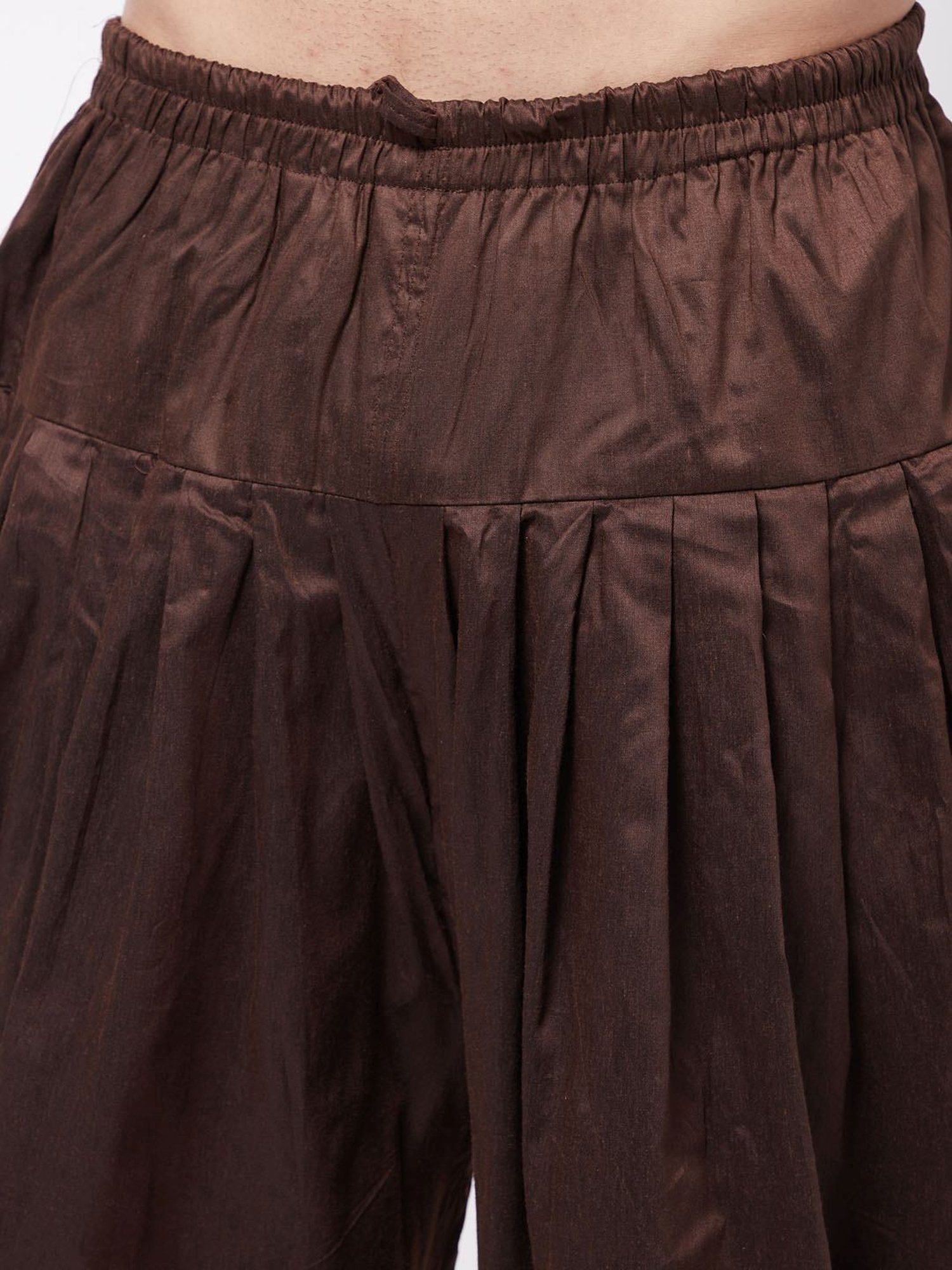 Benstoke Black & Maroon Regular Fit Sherwani Set