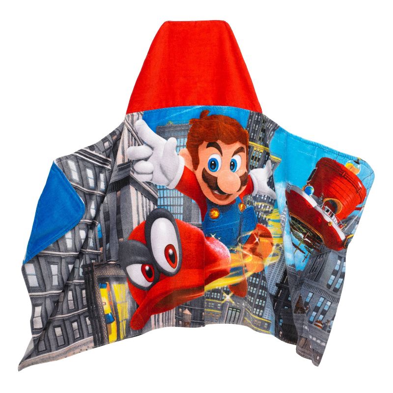 Super Mario Move The Globe Hooded Bath Towel