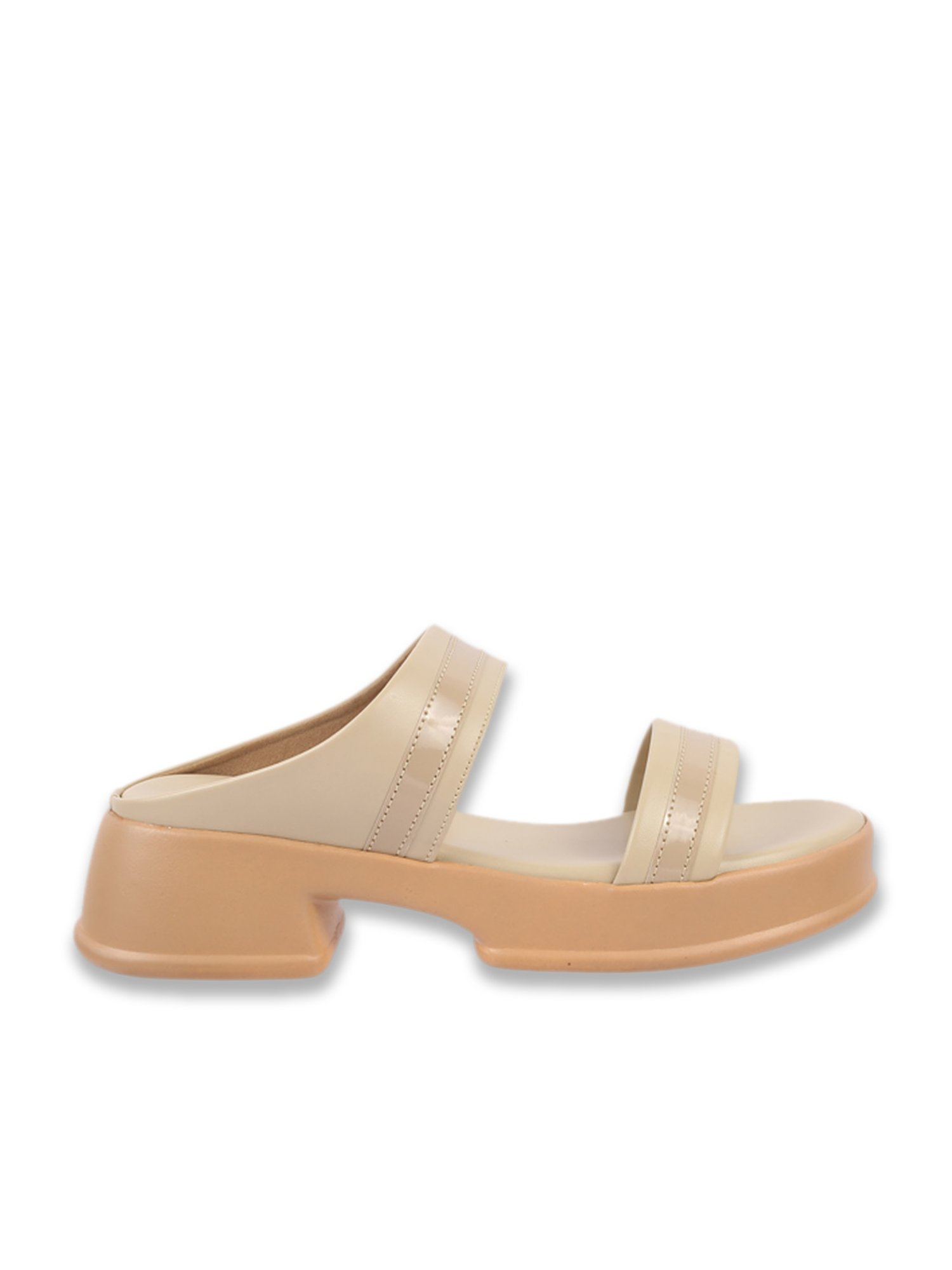 Walkway Women's Beige Casual Sandals