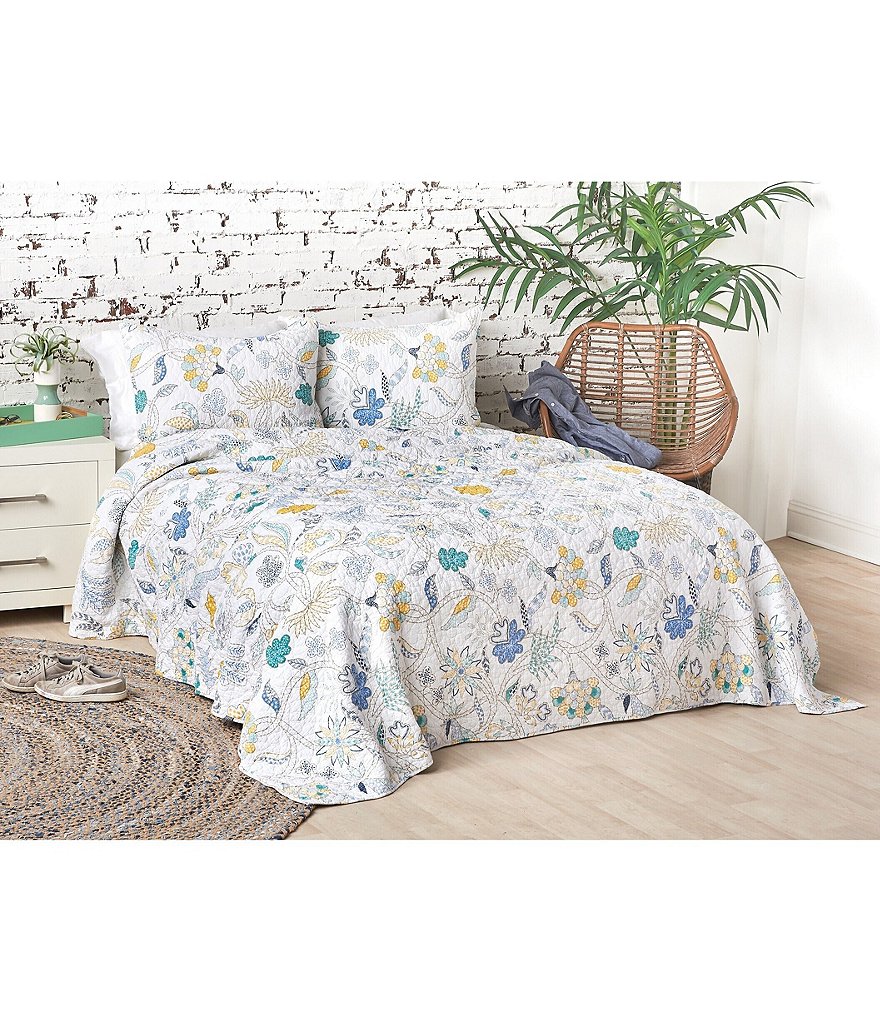 carol & frank Brie Floral Embroidered Quilt