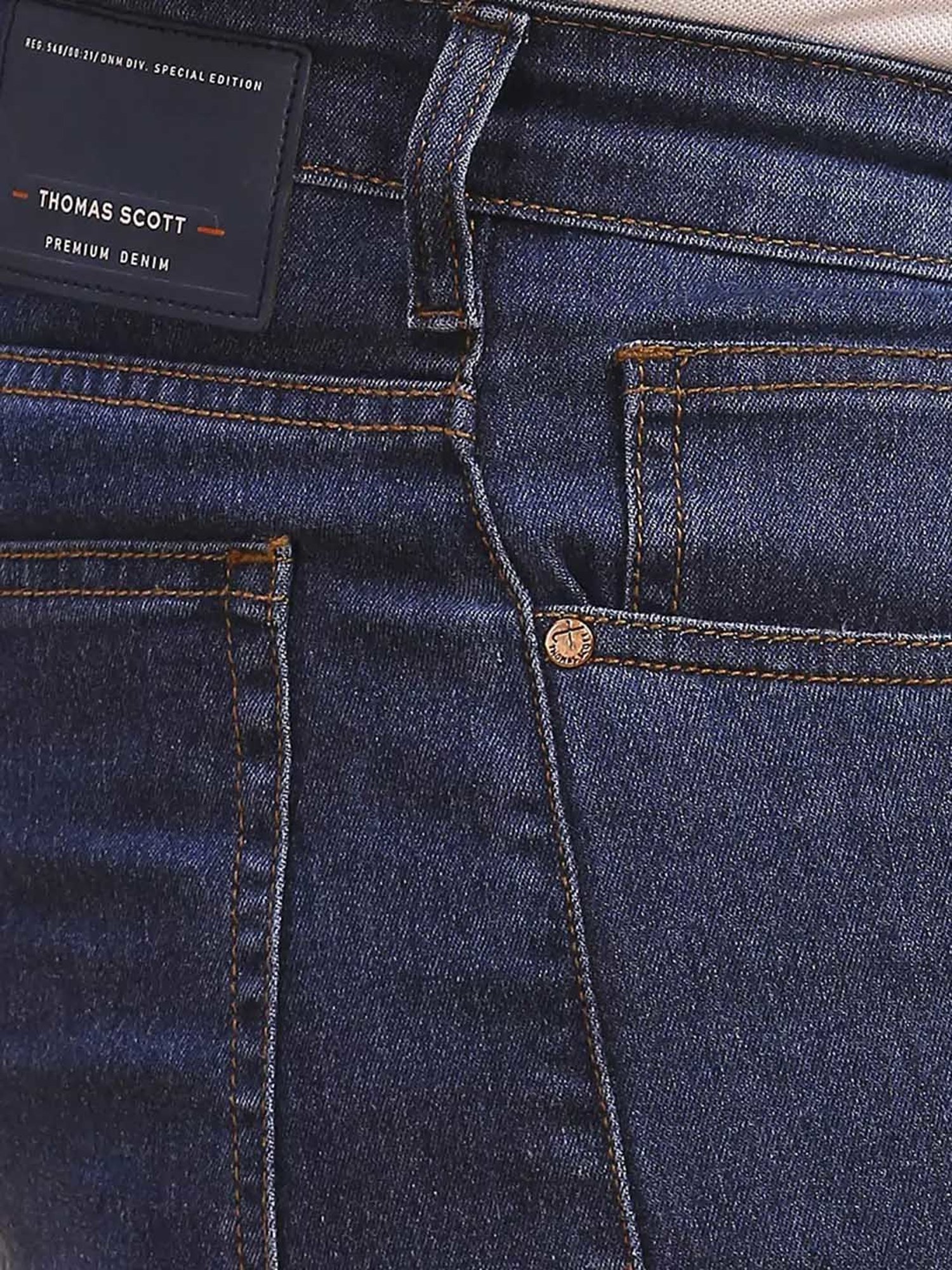 Thomas Scott Blue Regular Fit Lightly Washed Plus Size Stretchable Jeans