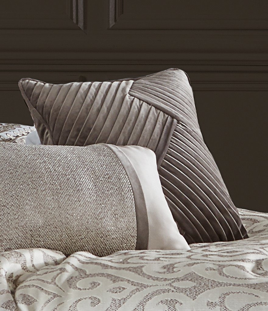 J. Queen New York Milan Oatmeal 18#double; Decorative Square Pillow