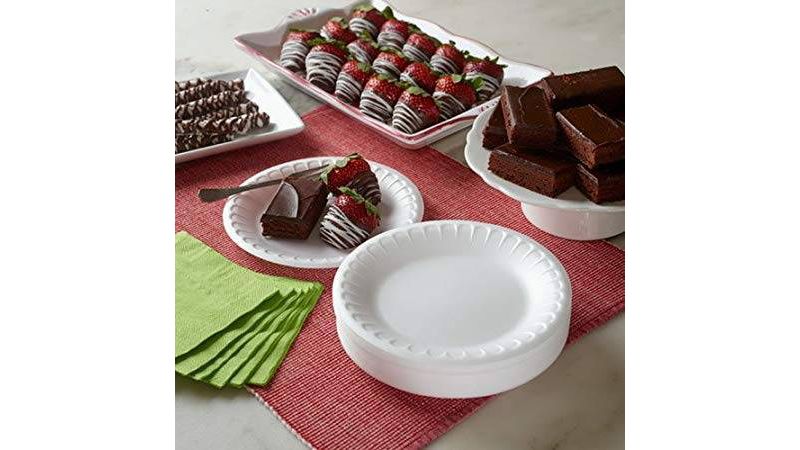 Hefty Everyday Soak Proof Disposable Plates - 45ct