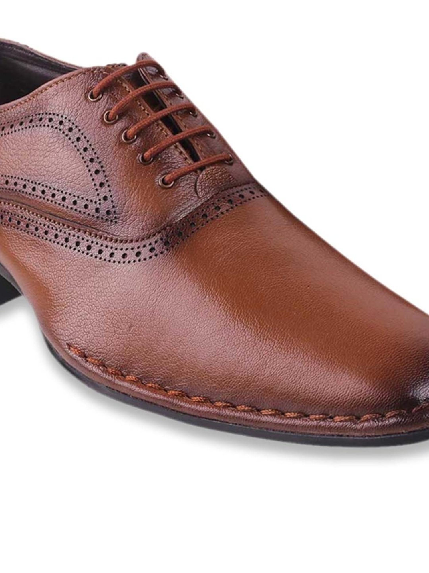 Mochi Men's Tan Oxford Shoes