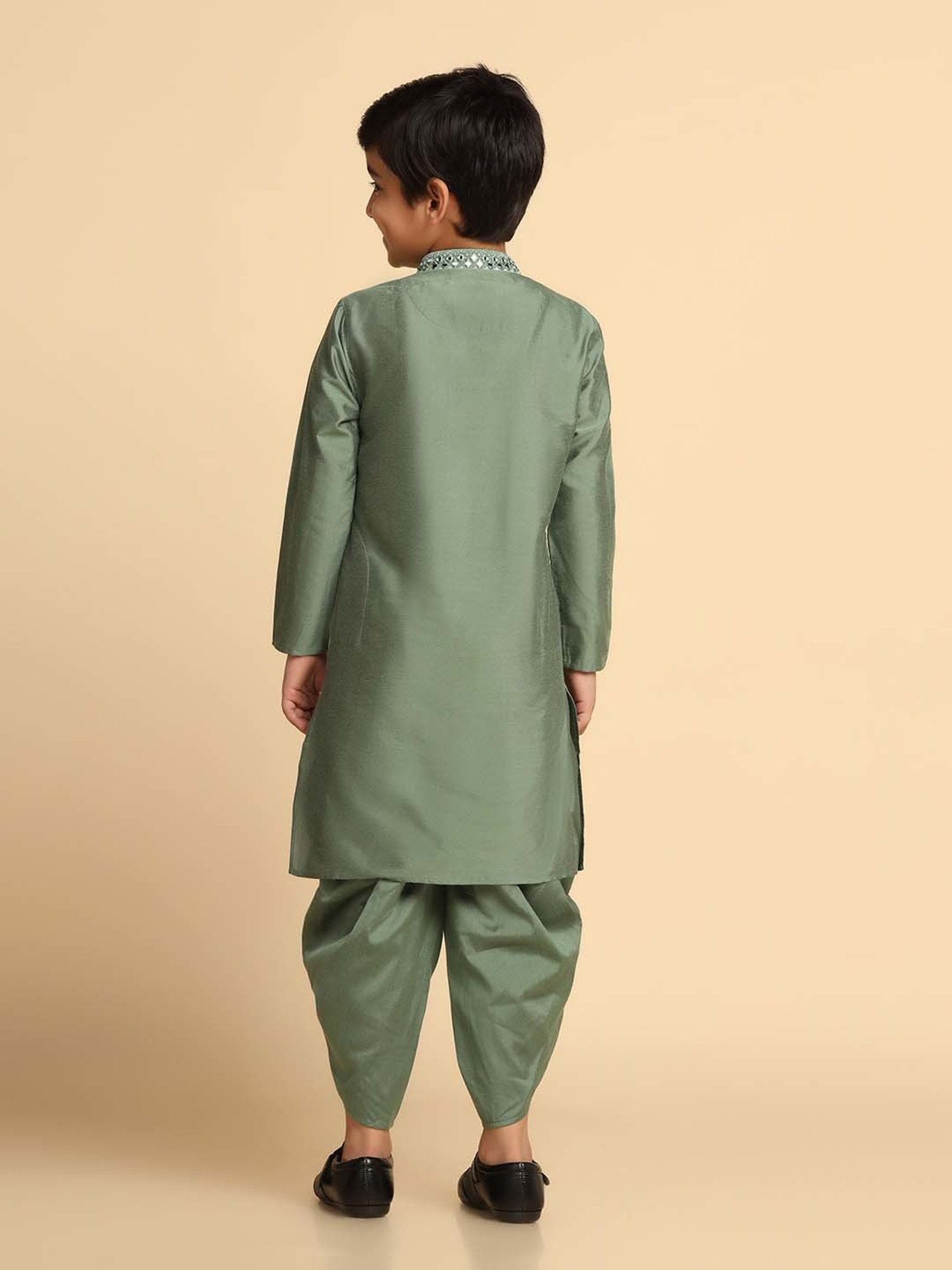 KISAH Kids Green Cotton Embroidered Full Sleeves Kurta