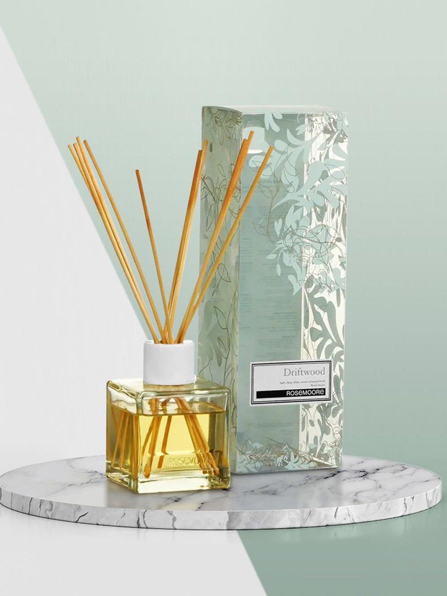 Rosemoore Reed Diffuser set with aroma oil & reed stick driftwood - (200 ml)