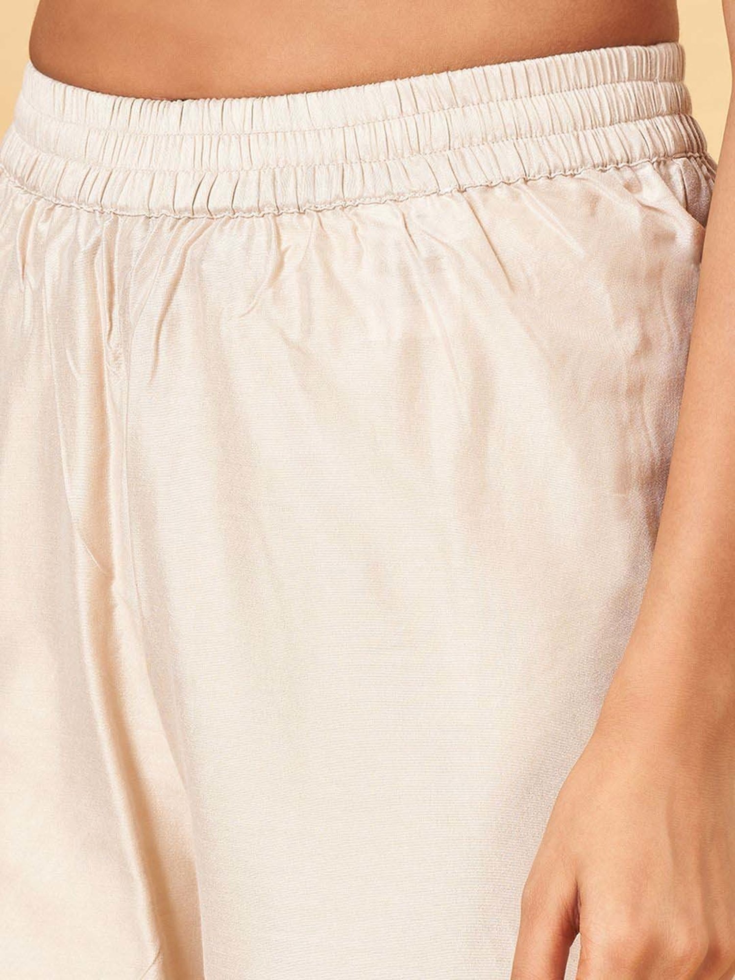 Rangmanch by Pantaloons Beige Plain Kurta Palazzo Set With Dupatta