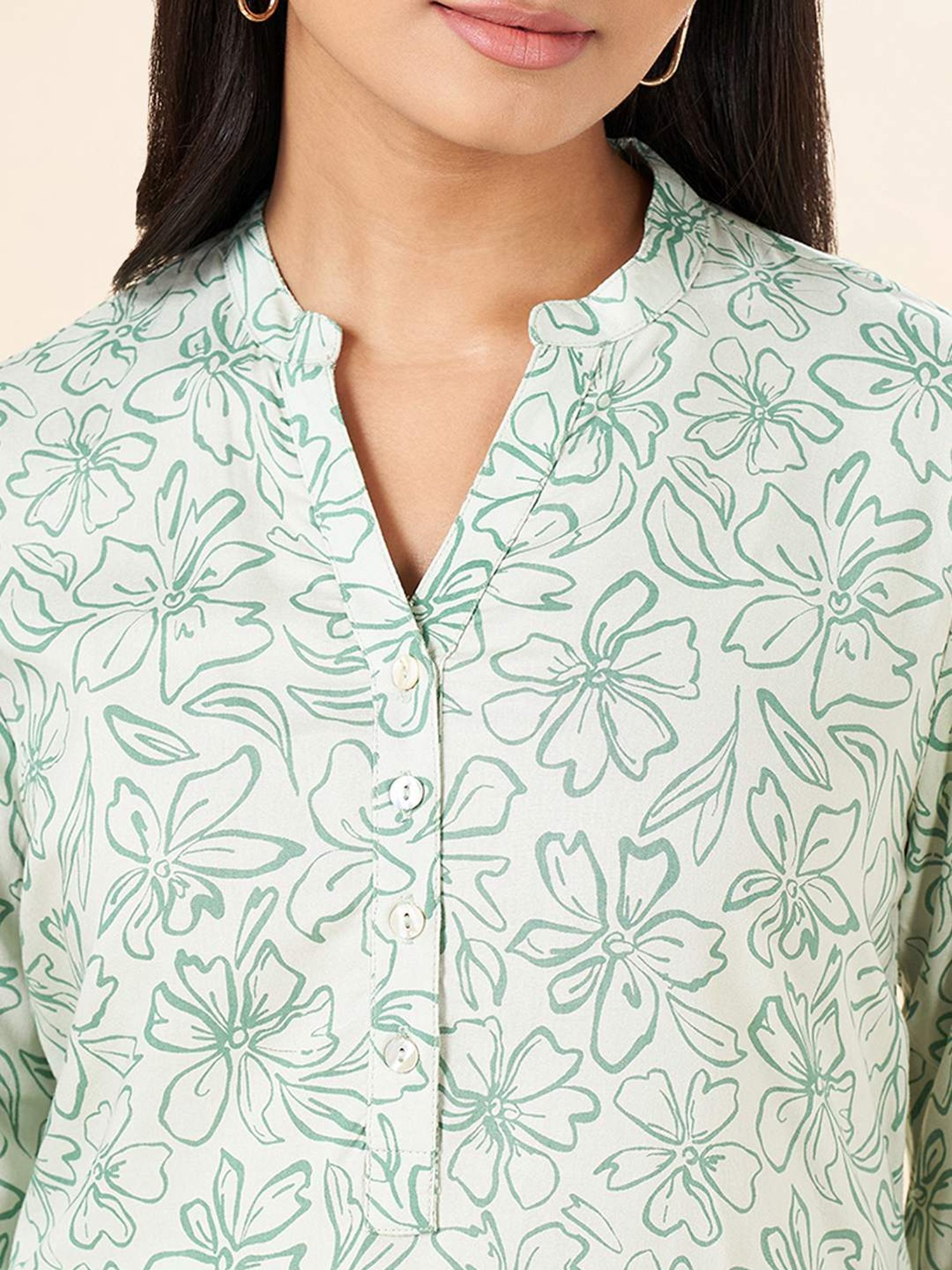 Akkriti by Pantaloons White Floral Print Tunic