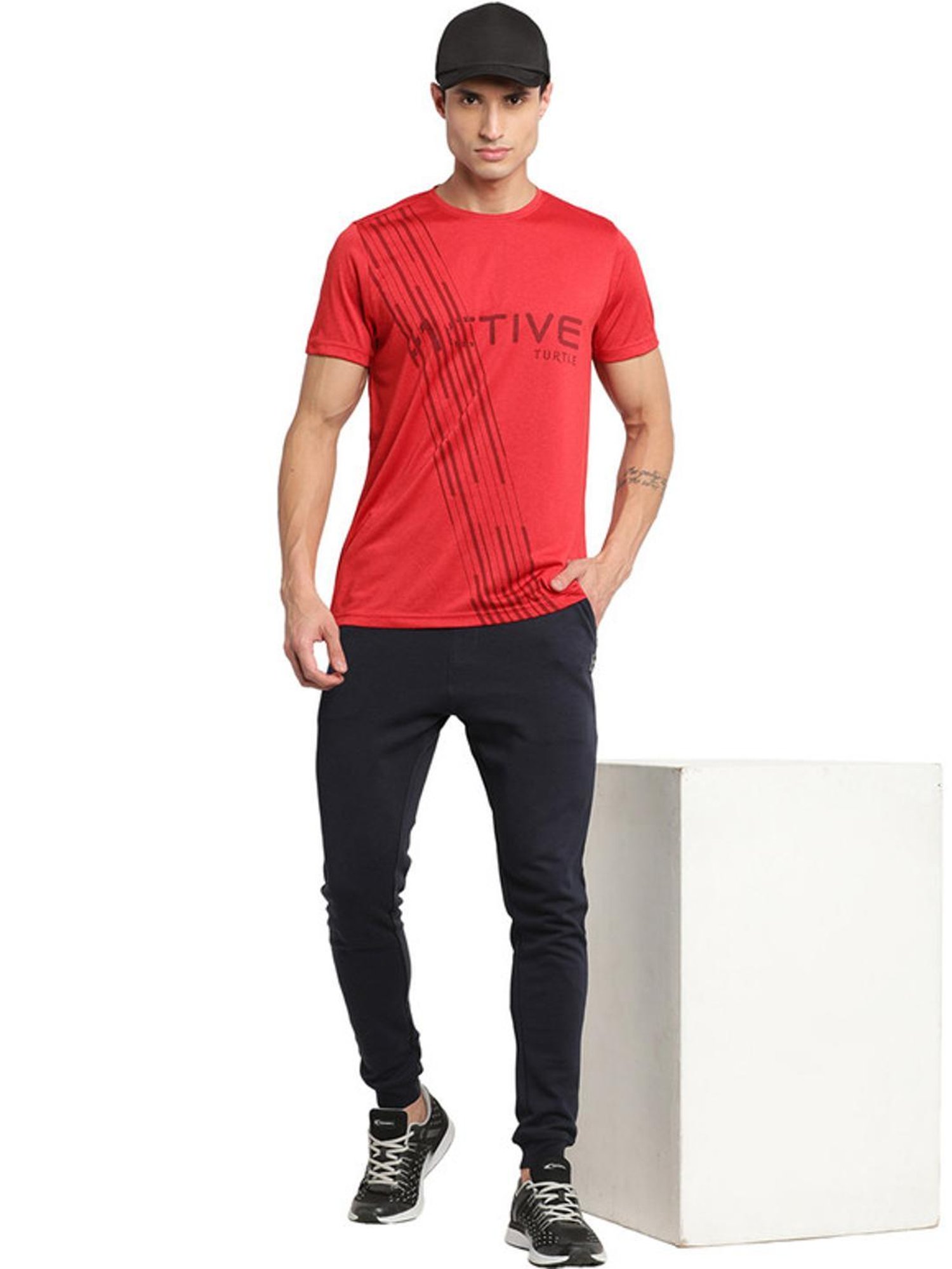 Turtle Red Slim Fit Printed T-Shirts