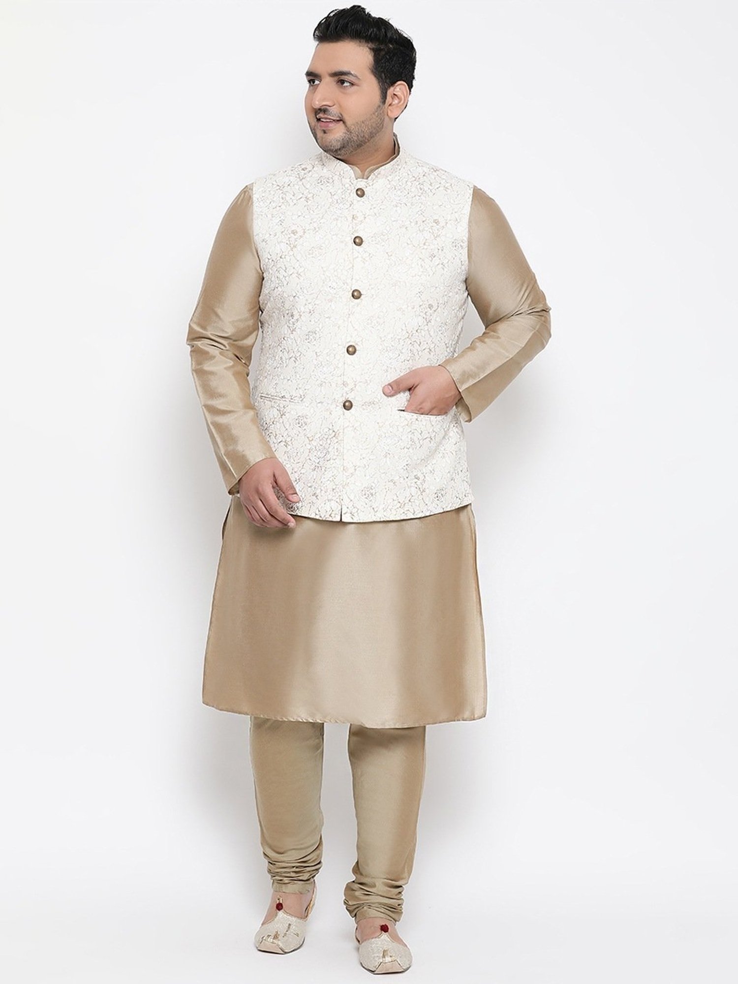 KISAH PLUS Off White Regular Fit Printed Kurta Set With Jacket